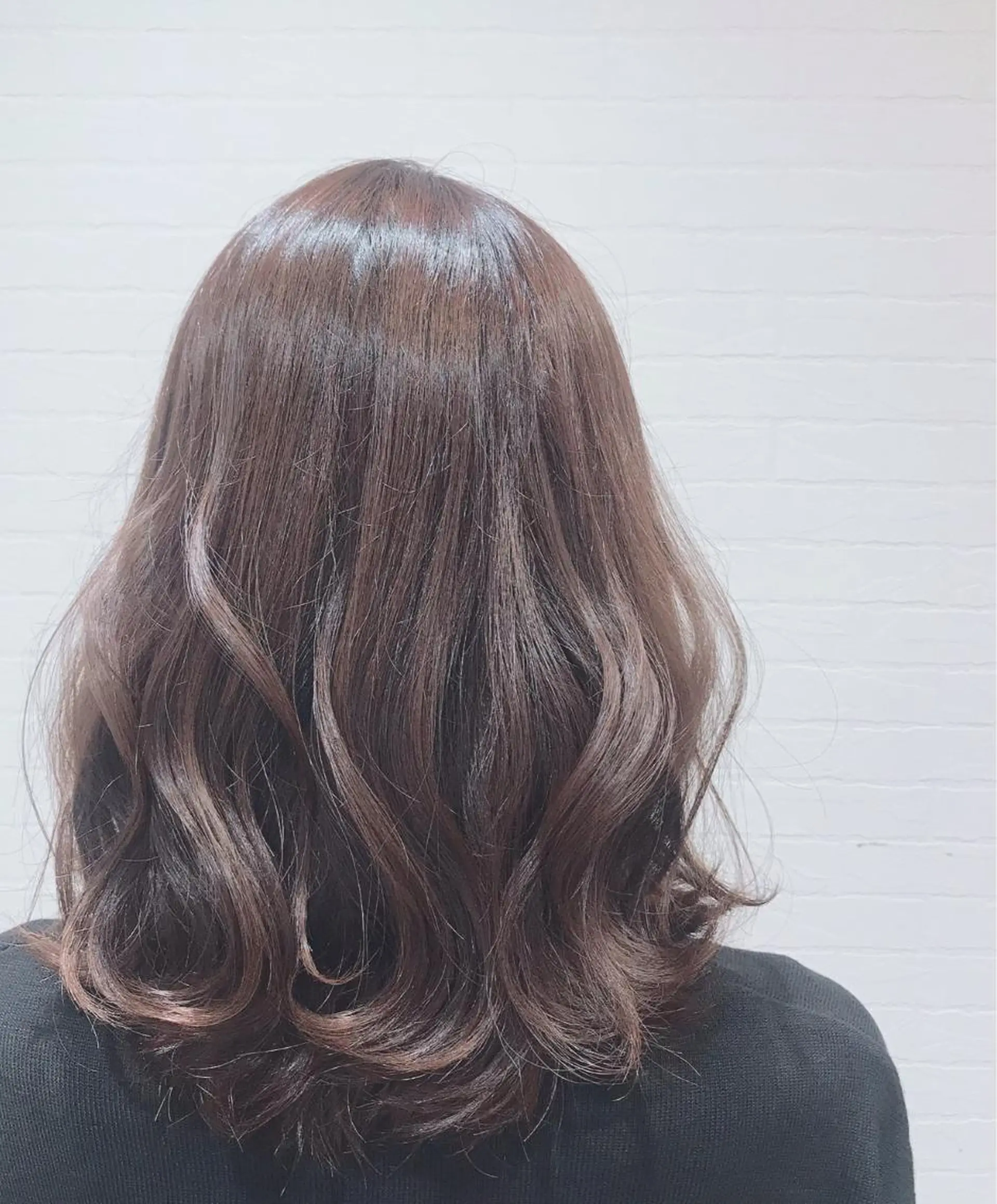 ミディアム カラー ブルーカラー ネイビーカラー GRANLUSSO 〜グランルッソ駅前店所属・木口 嘉美のヘアスタイル