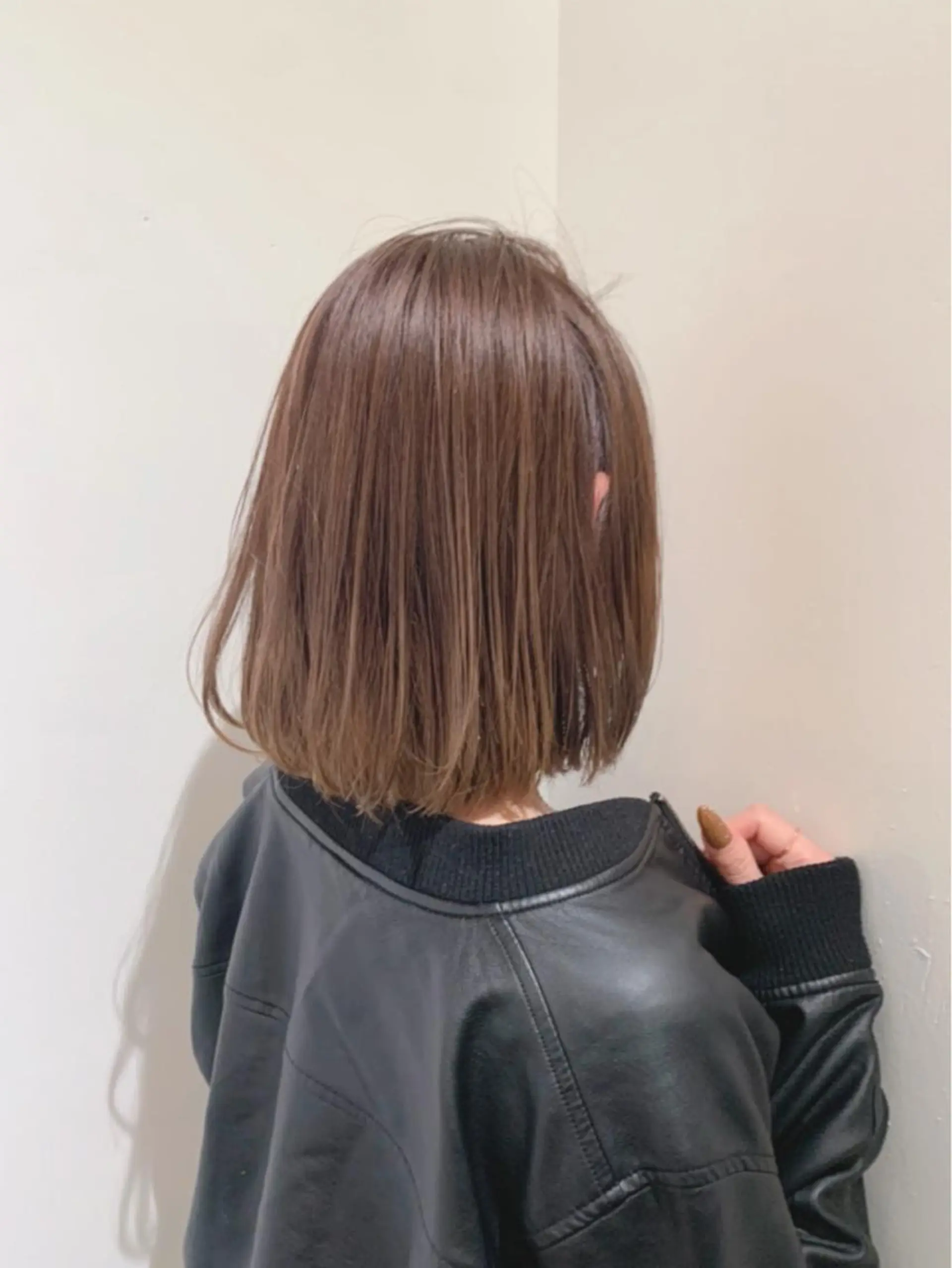 ミディアム カット 縮毛矯正 トリートメント diarスタイリスト 山田のヘアスタイル