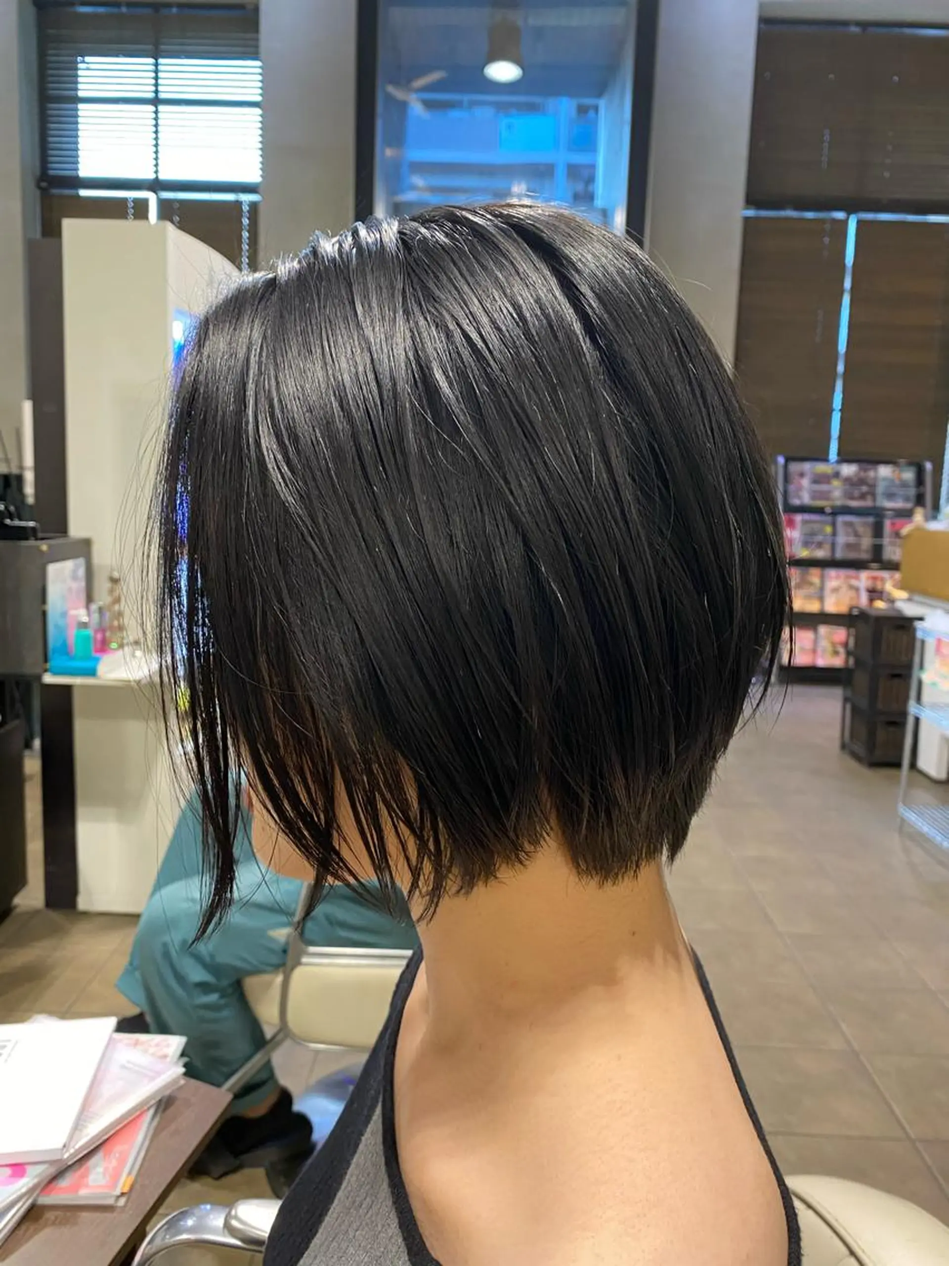 ショート カット 縮毛矯正 トリートメント brace今里店店長 加井直樹のヘアスタイル