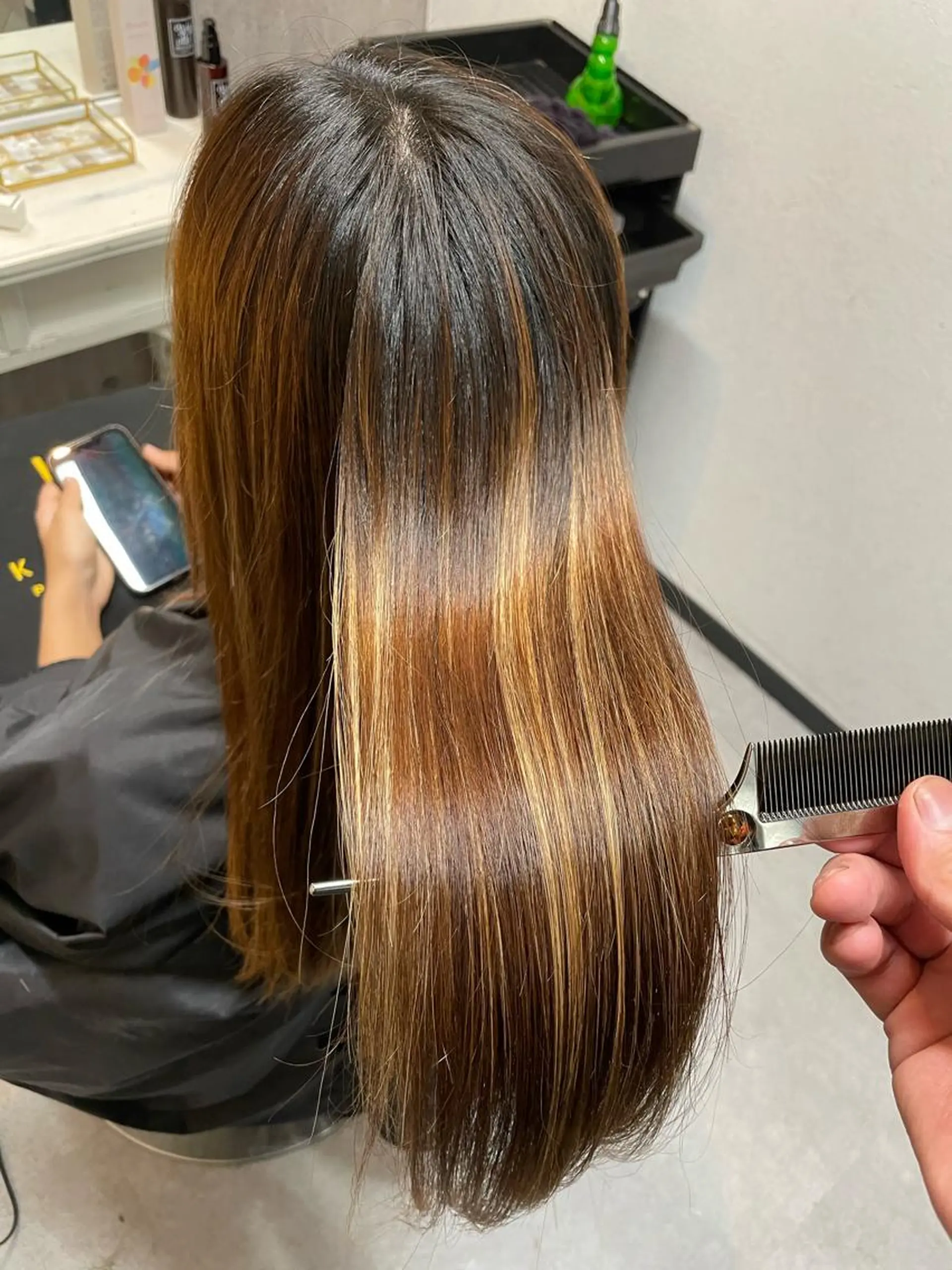 ロング カット 縮毛矯正 トリートメント ♦️髪質改善向上♦️ 井上秀樹のヘアスタイル