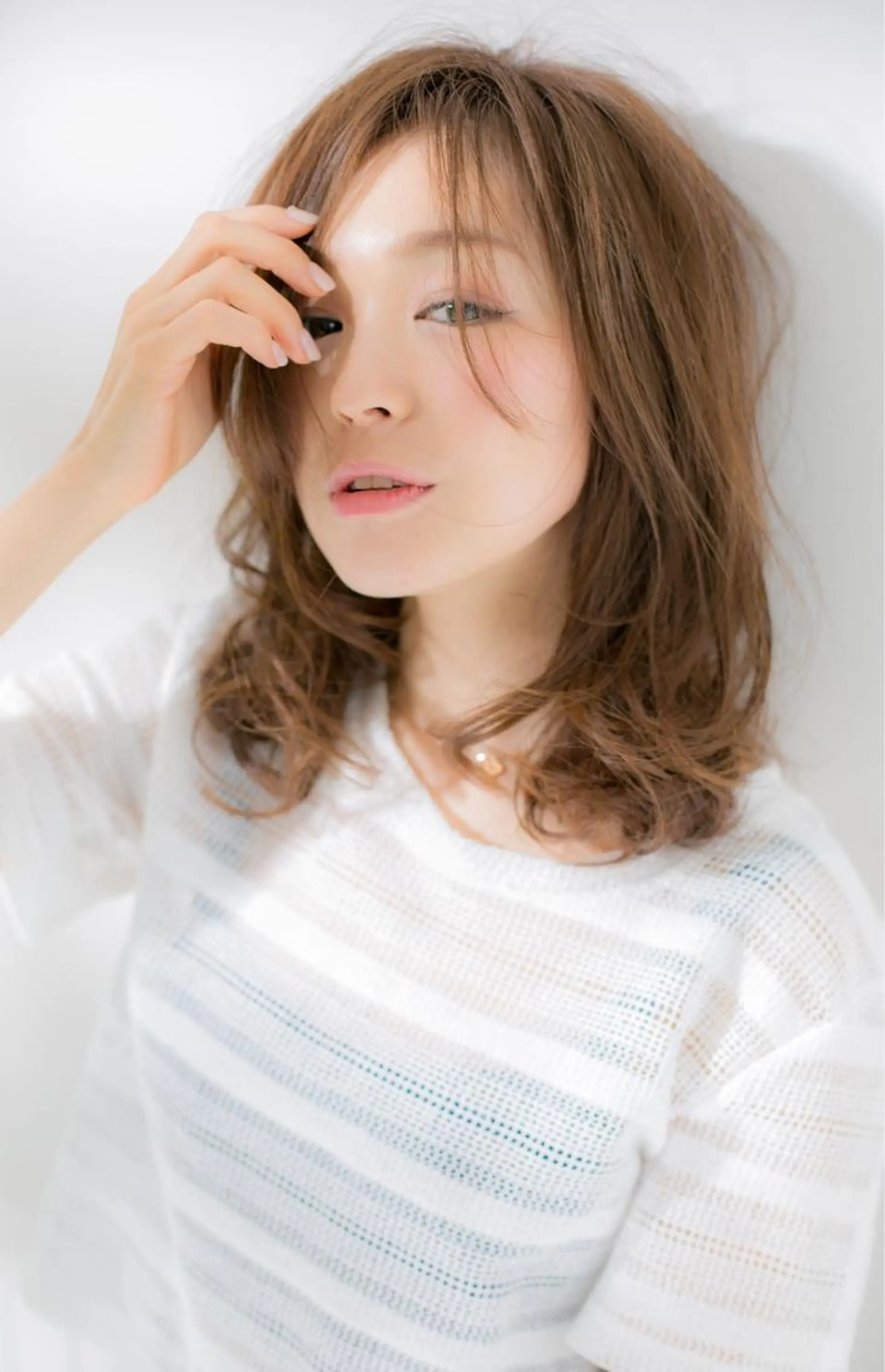 ミディアム ヘアアレンジ カット パーマ トリートメント 鈴木 真悠のヘアスタイル