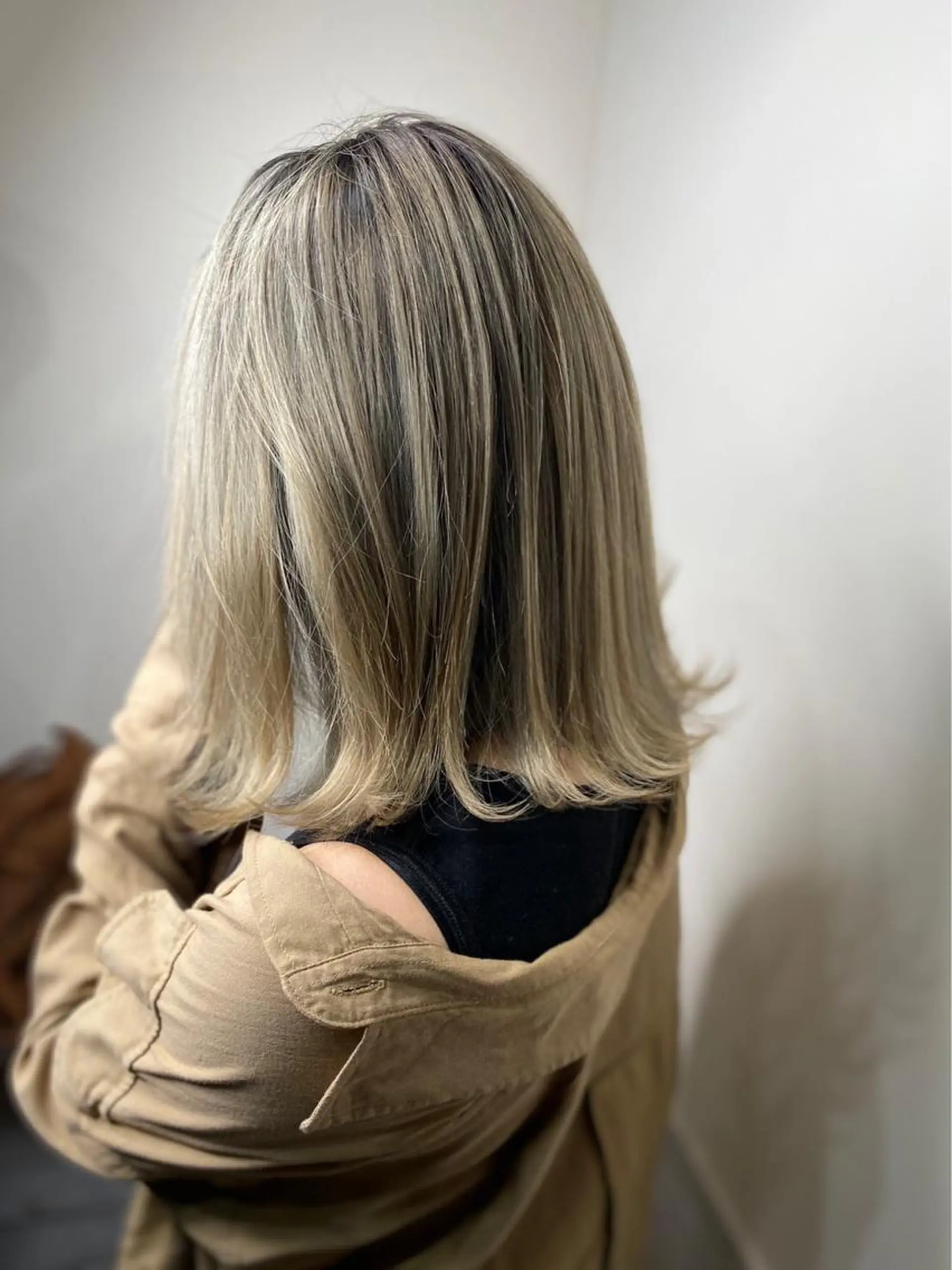 ミディアム カラー GRAN Lucia 梅田茶屋町店所属・店長 奈須 雄紀のヘアスタイル