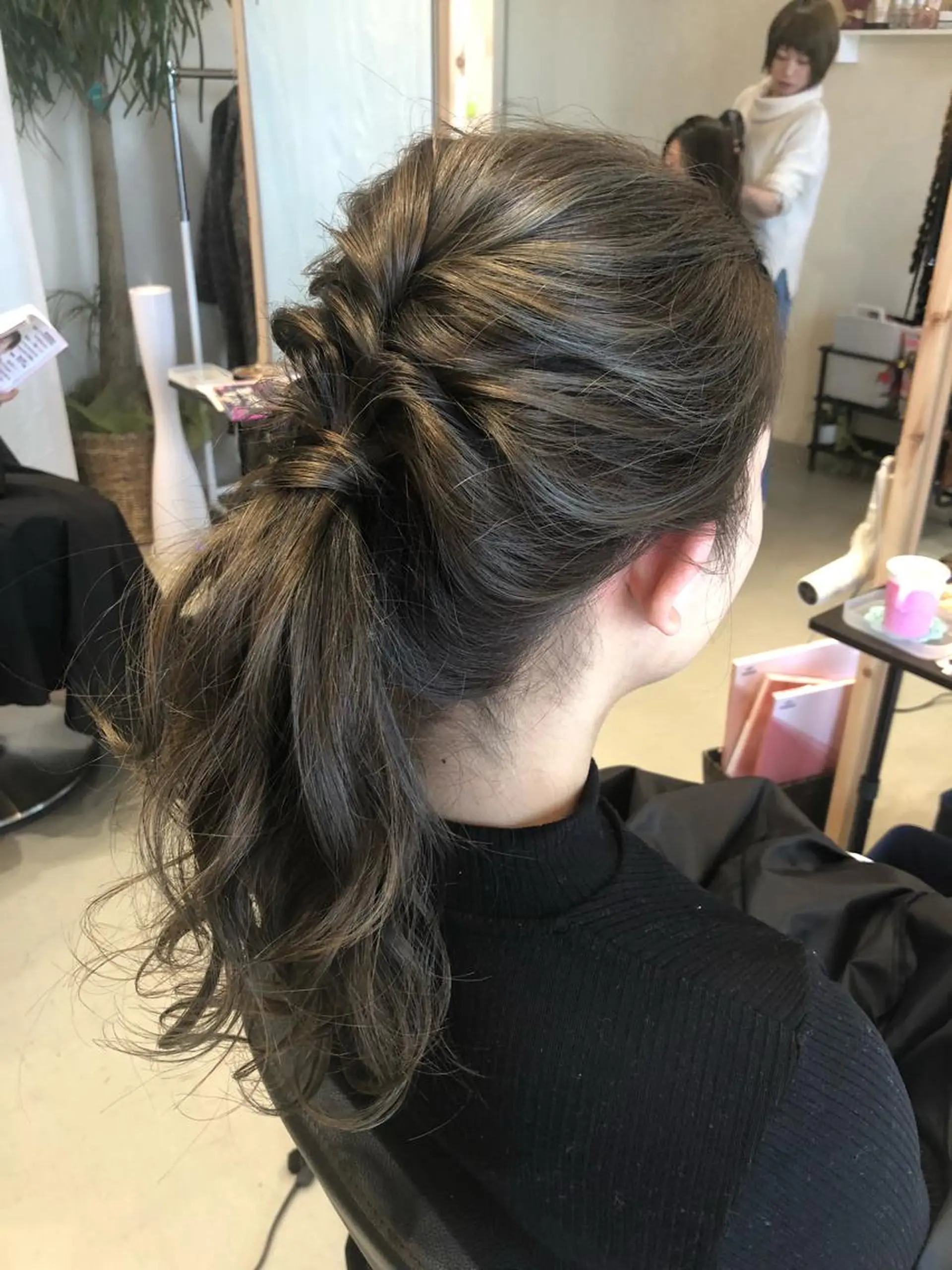 カラー ヘアアレンジ 早川 真幸のヘアスタイル