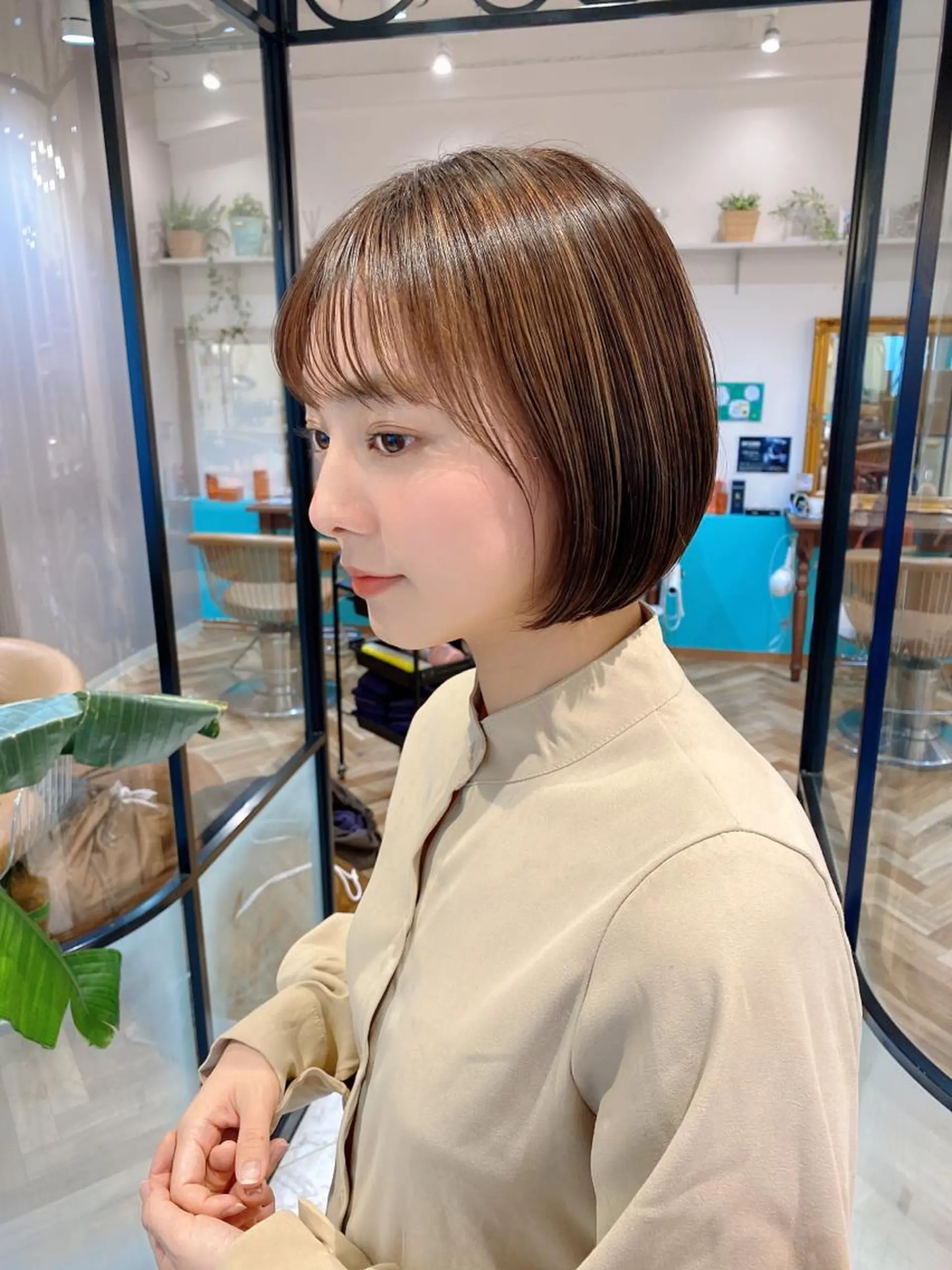 ショート カット ヘアカラー トリートメント ボブ韓国風レイヤー 髪質改善/畠中ケントのヘアスタイル