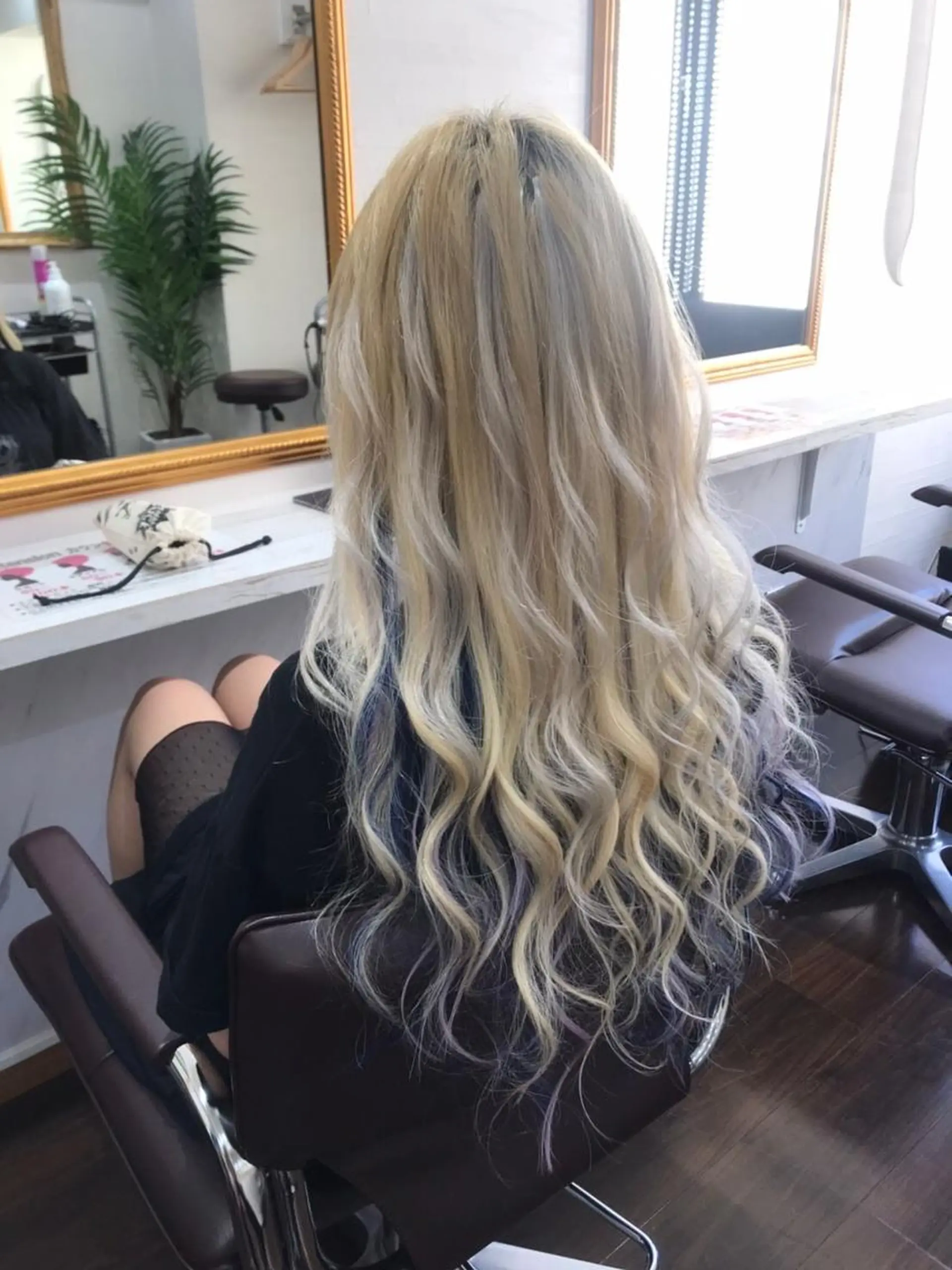 ロング カラー ヘアアレンジ レミーエクステ大阪 Device梅田のヘアスタイル