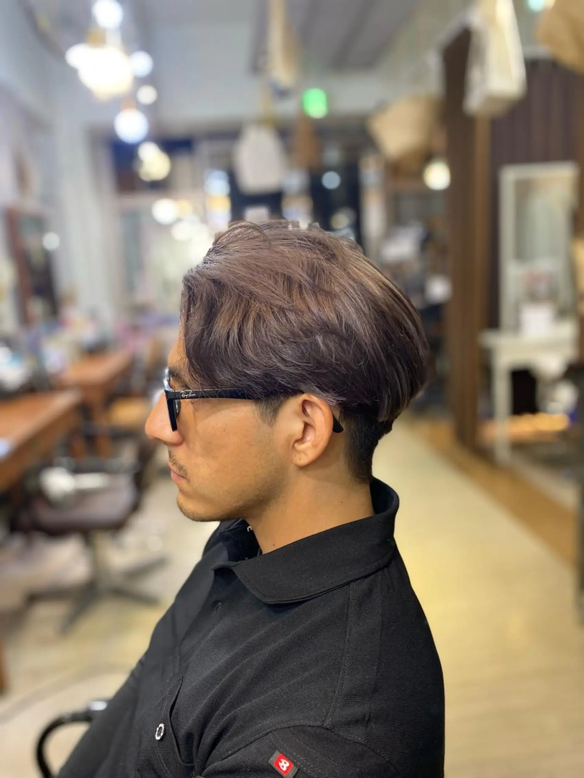 ショート カラー メンズ メンズハイライト メンズパーマ ハイライトカラー ハイライト sora所属・廣瀬 瞳のヘアスタイル