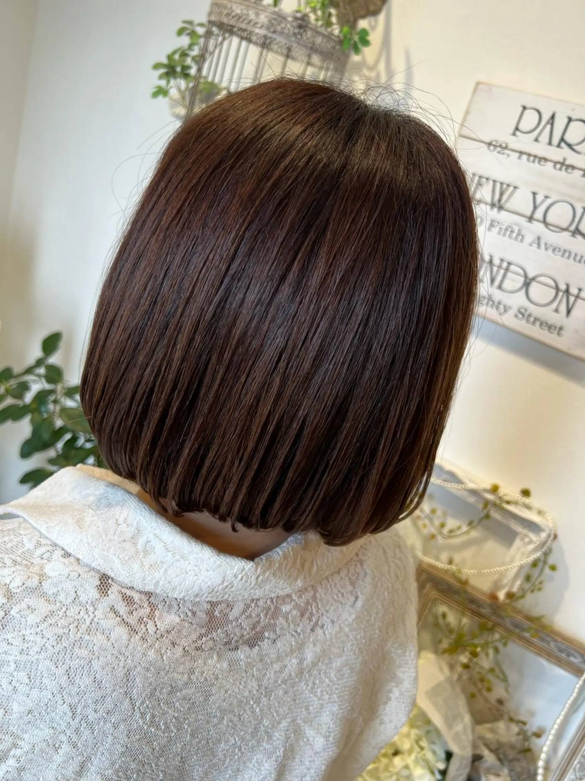 ミディアム カット ヘアカラー 井上 美春のヘアスタイル