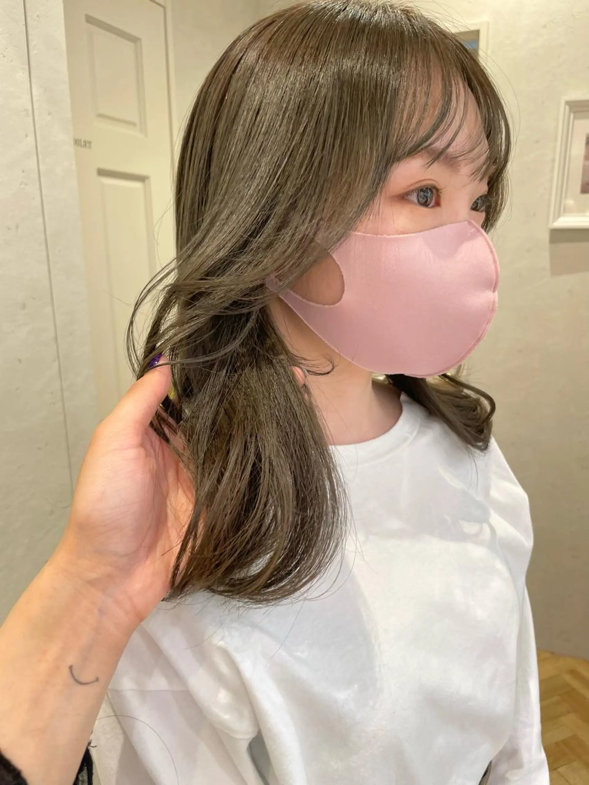 ミディアム アッシュ 顔周りカット 似合わせカット カット ヘアカラー トリートメント ♥️ブリーチ/ボブ/ レイヤー♥️maiのヘアスタイル