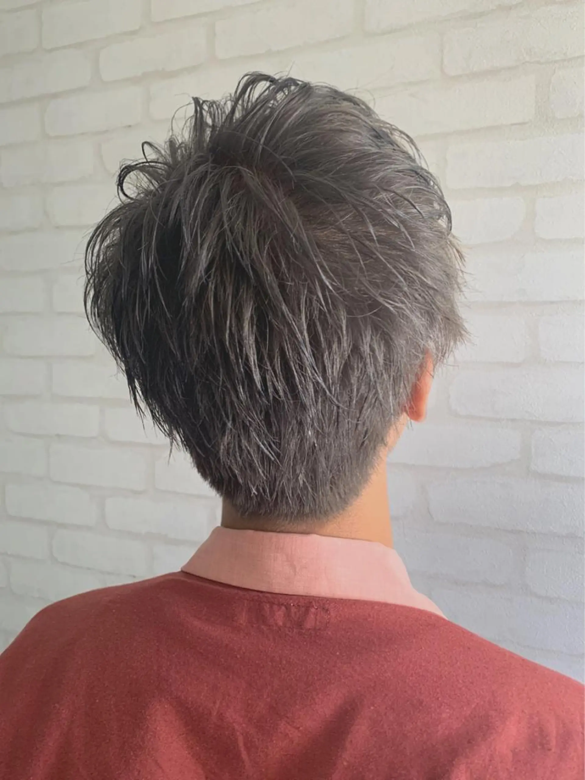 ショート メンズ メンズブリーチ メンズハイトーン カット ヘアカラー トリートメント TELA HAIR牛久店所属・透明感カラー✨ 吉田大樹のヘアスタイル