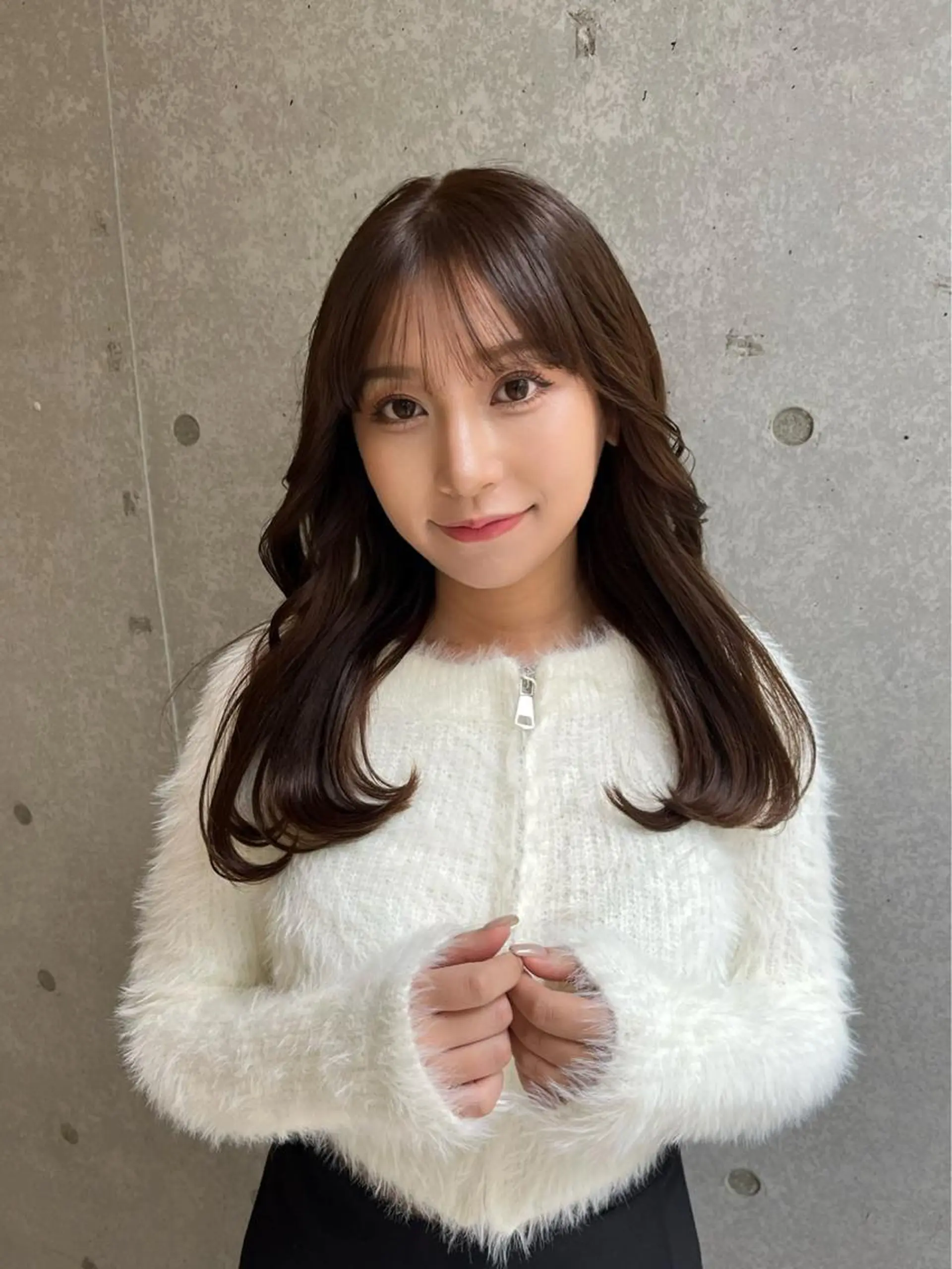 セミロング 顔周りカット 韓国風ヘア 韓国ヘア/耳ツボジュ エリー♡ayumuのヘアスタイル