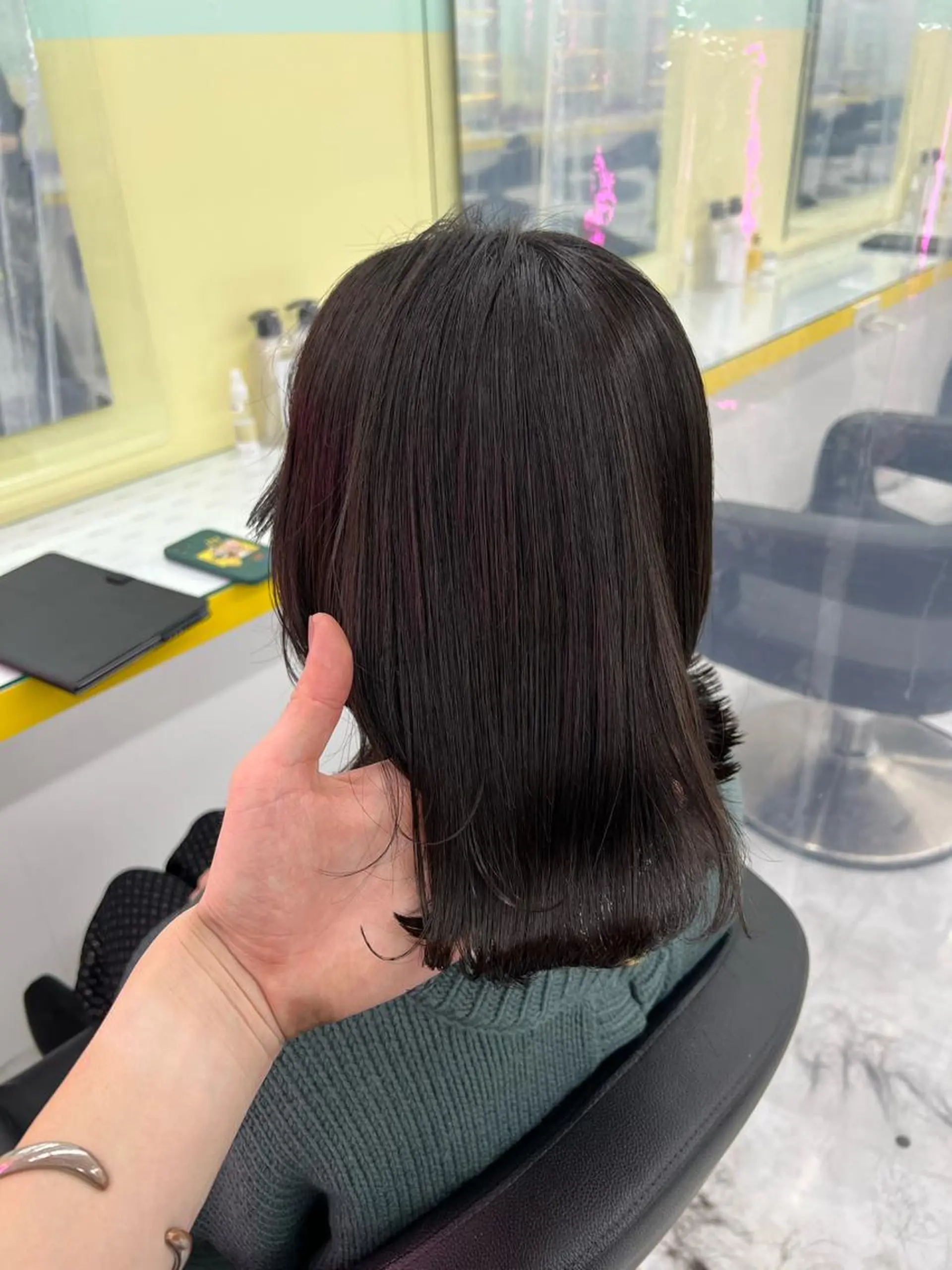 セミロング パーマ ヘアアレンジ メンズ マツエク・マツパ ヘアカラー トリートメント ヘッドスパ ヘアセット 韓国風ベージュ🤎 赤みなし🌿横浜🤎のヘアスタイル