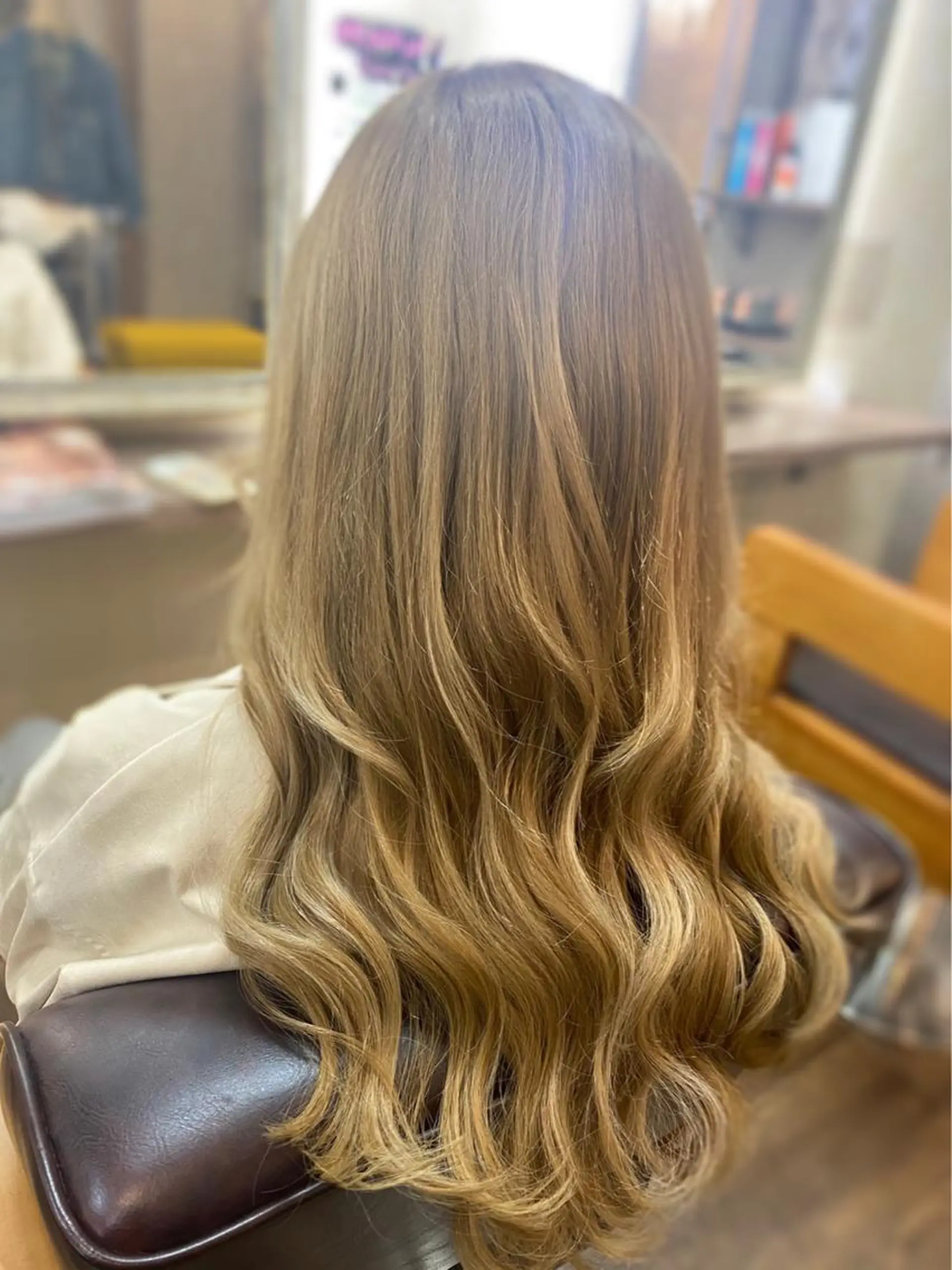 ロング シールエクステ エクステ カット ヘアカラー エクステ MagicMush ✴︎シールエクステのヘアスタイル