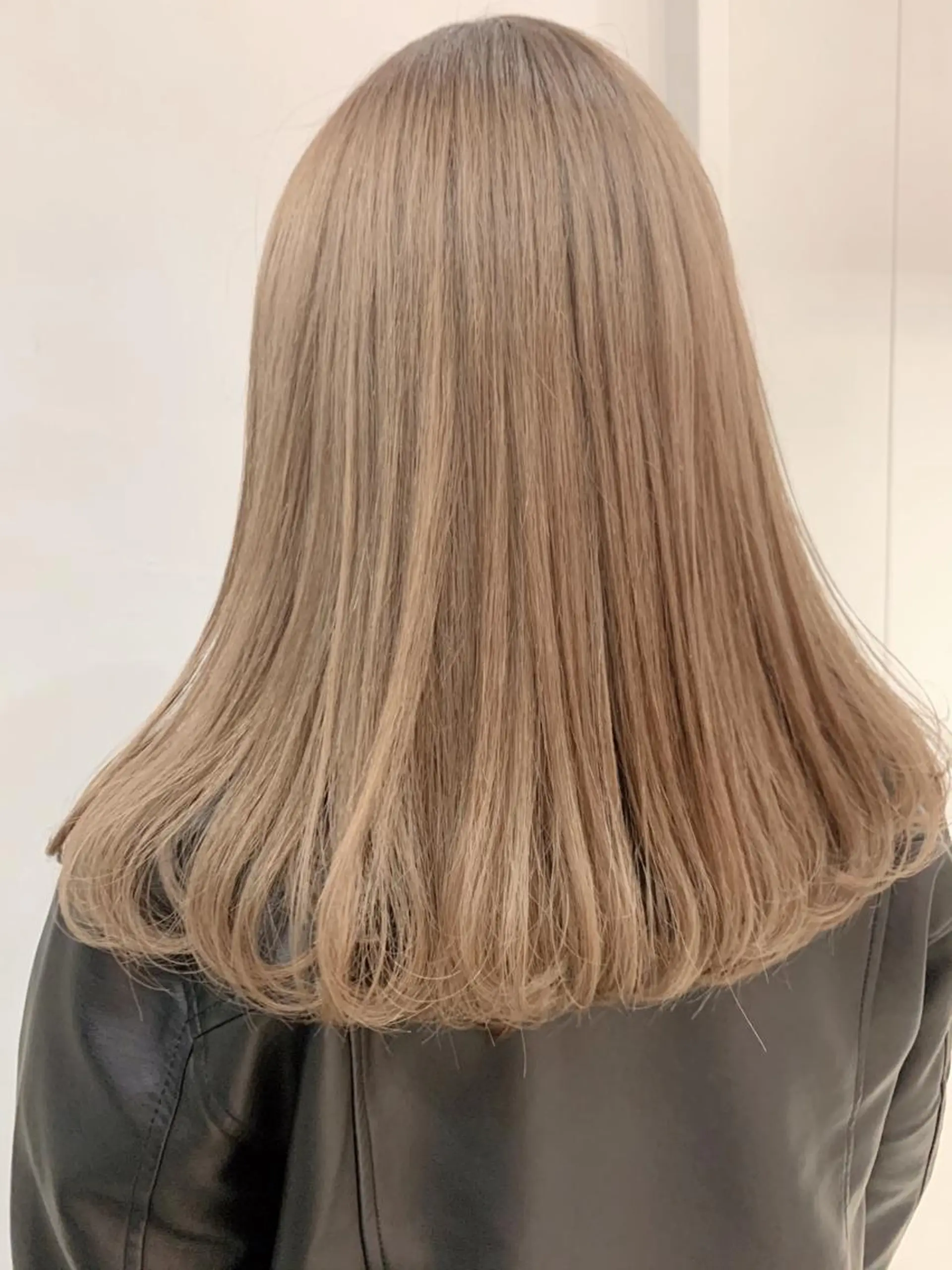 ロング カラー ヘアカラー トリートメント yurika☁️ 似合わせ｜レイヤーのヘアスタイル