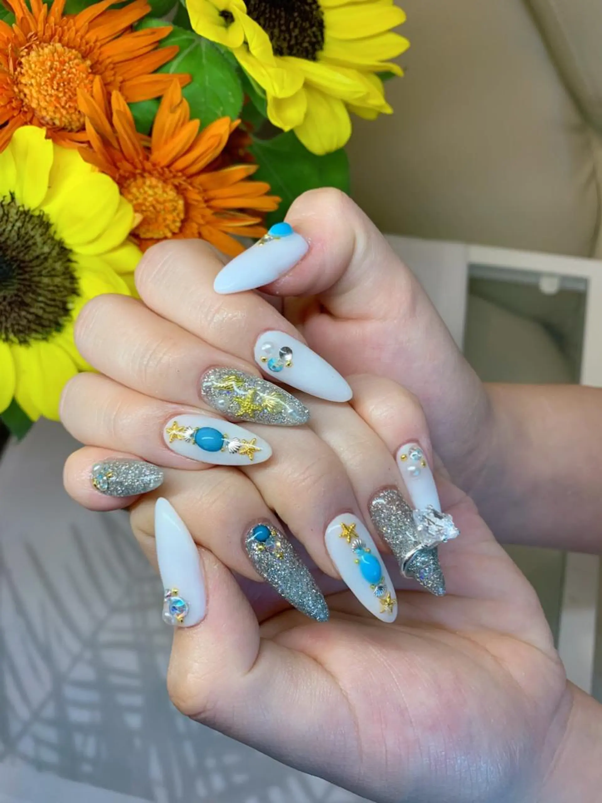 ネイル アートネイル フレンチネイル 韓国ネイル マグネットネイル ミラーネイル *･*MIMnail *･゜ﾟ･*:･*のネイルデザイン