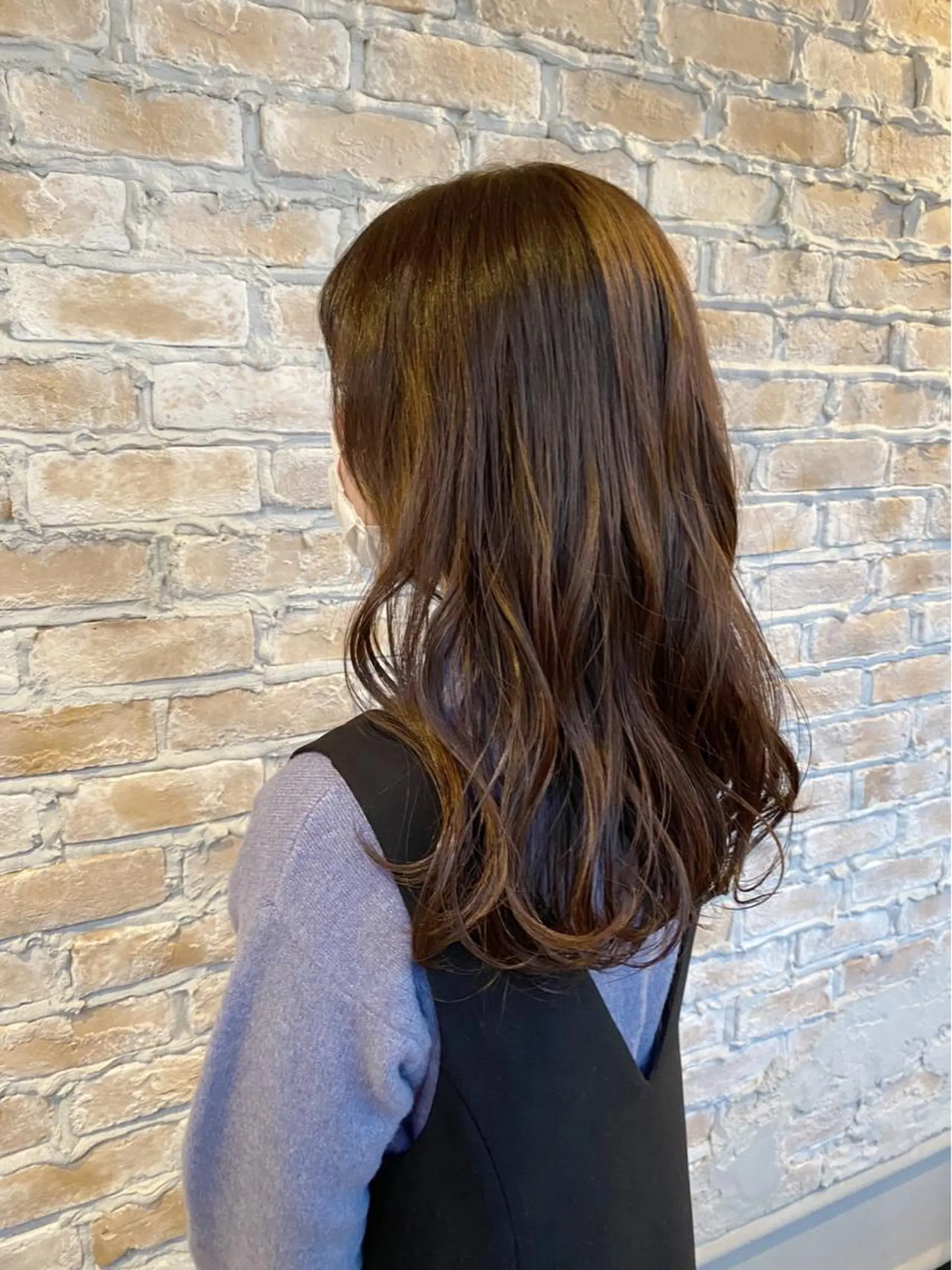 セミロング カラー ベージュカラー 組藤 沙奈のヘアスタイル