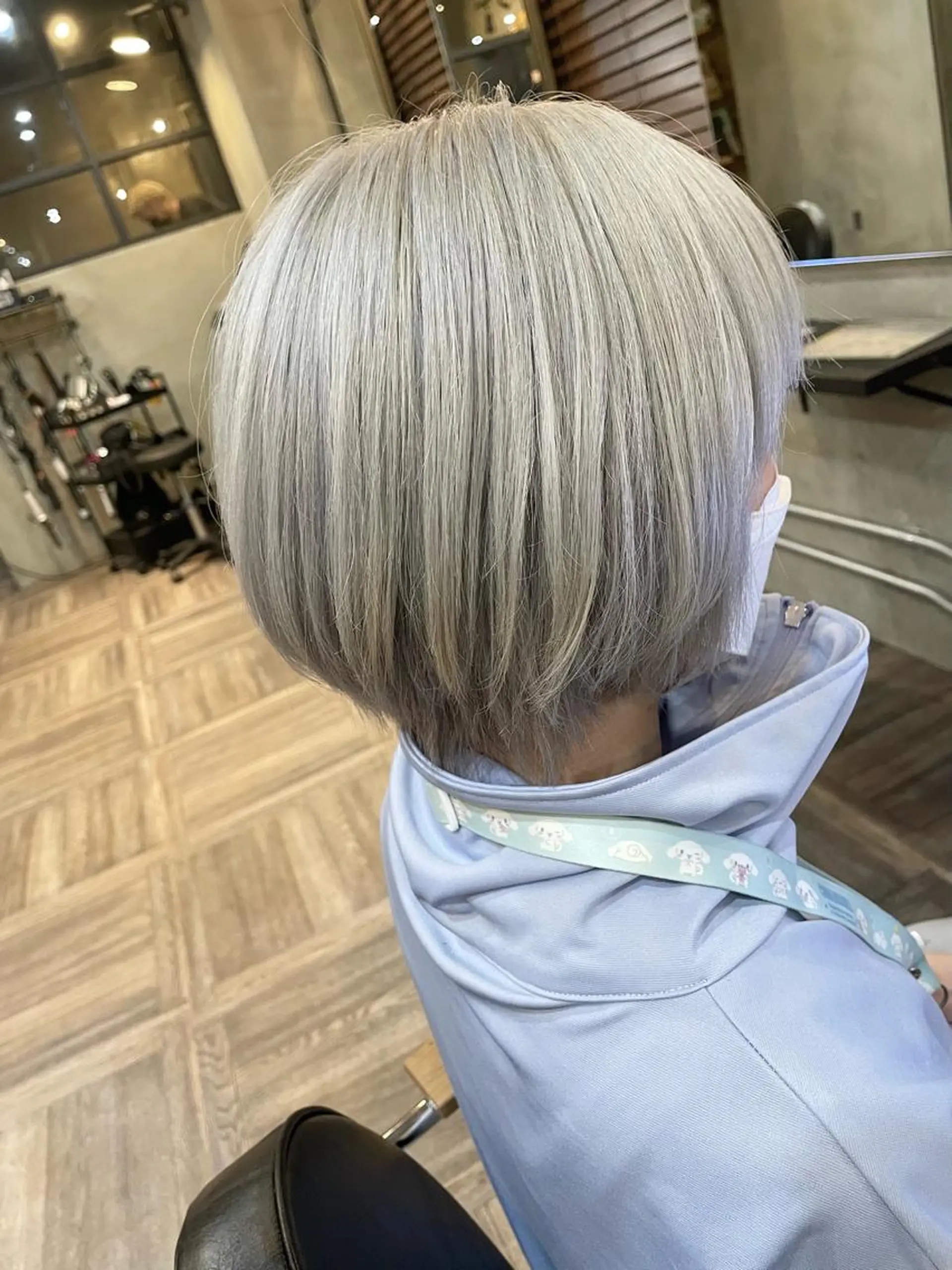 ショート カラー ブリーチ La fith 店長 城谷颯人のヘアスタイル