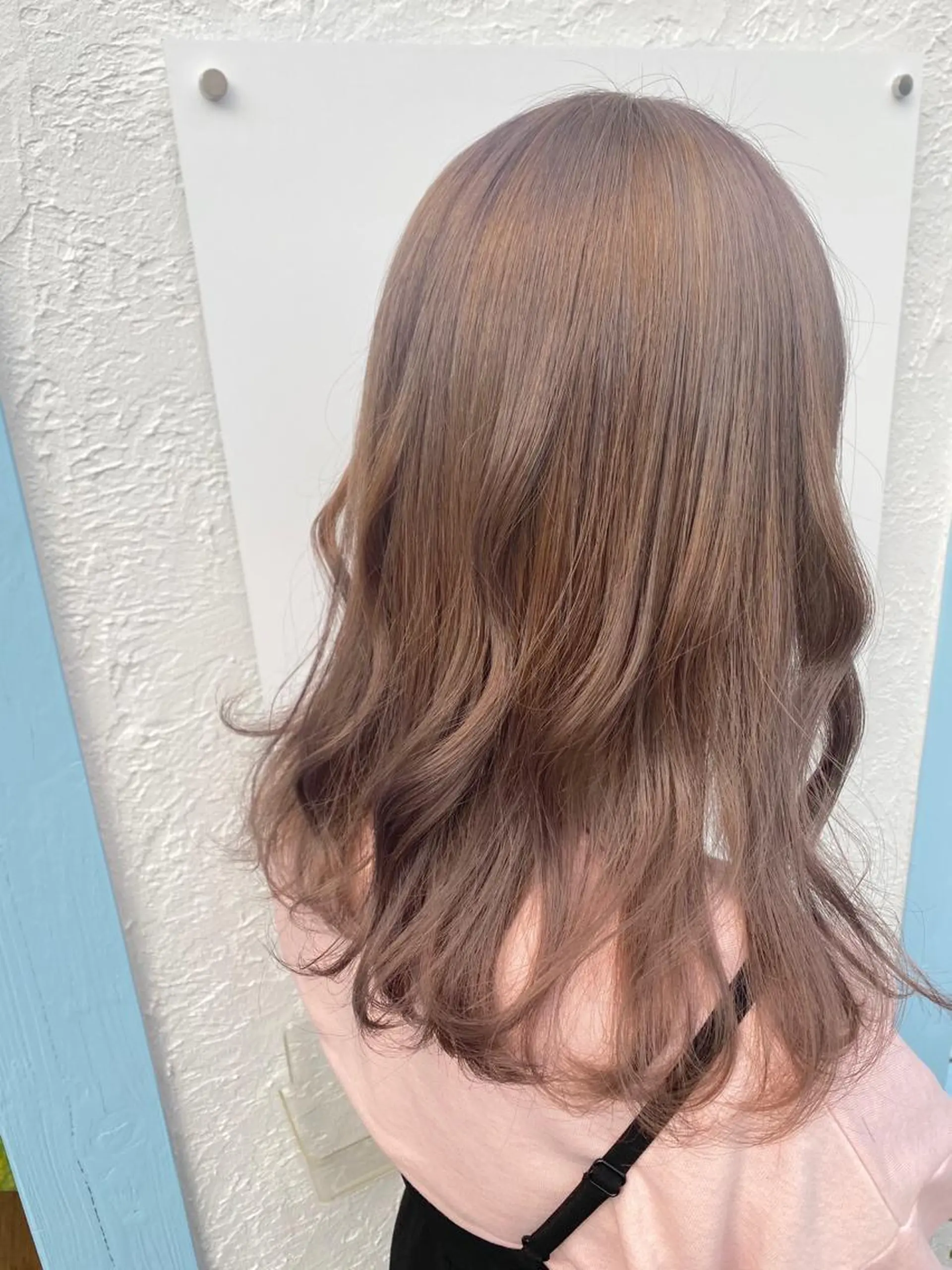 セミロング mare所属・＊＊＊ natsumiのヘアスタイル