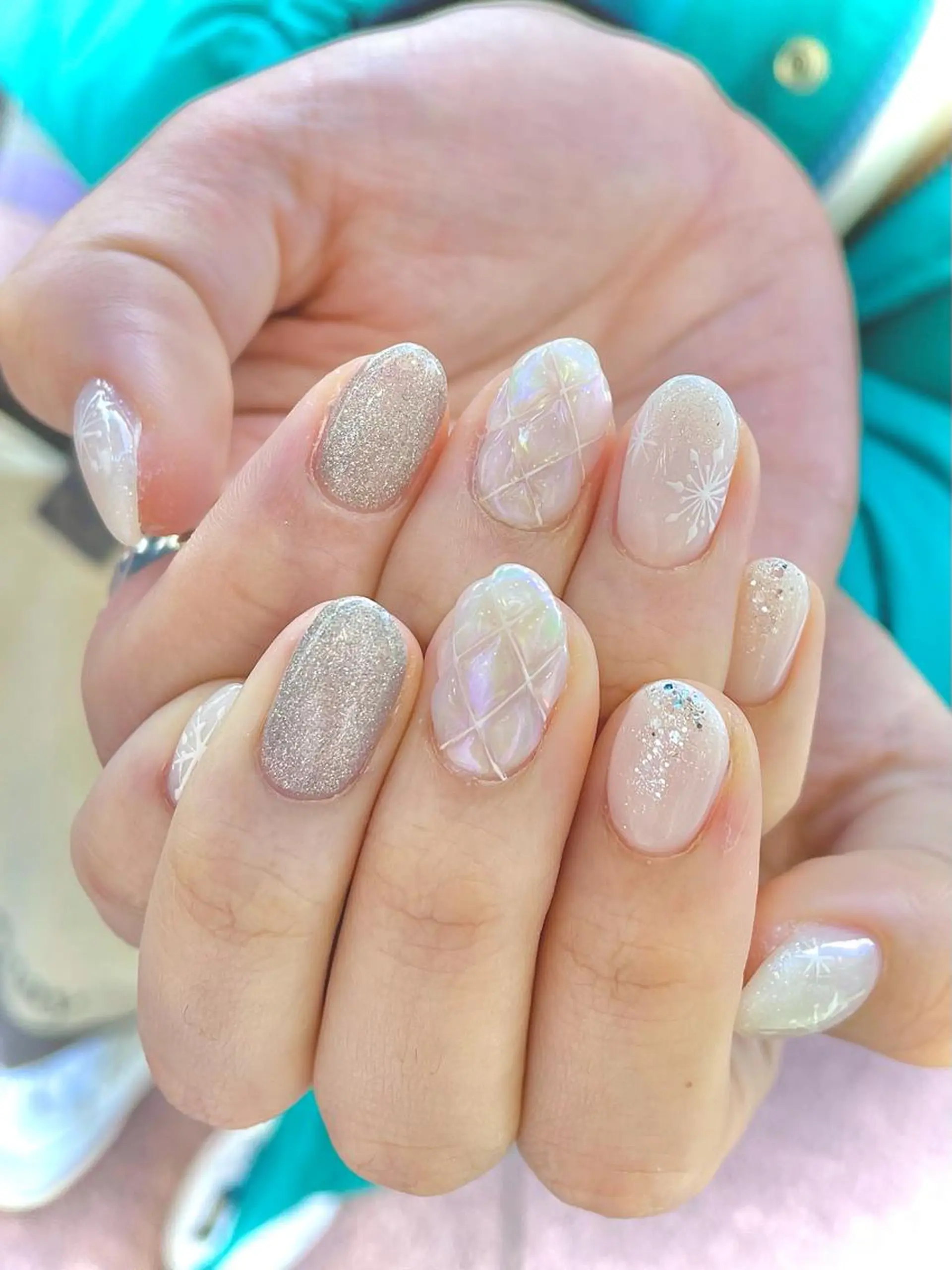 ネイル ハンドネイル Ash関内ネイリスト 荒木晴香のネイルデザイン