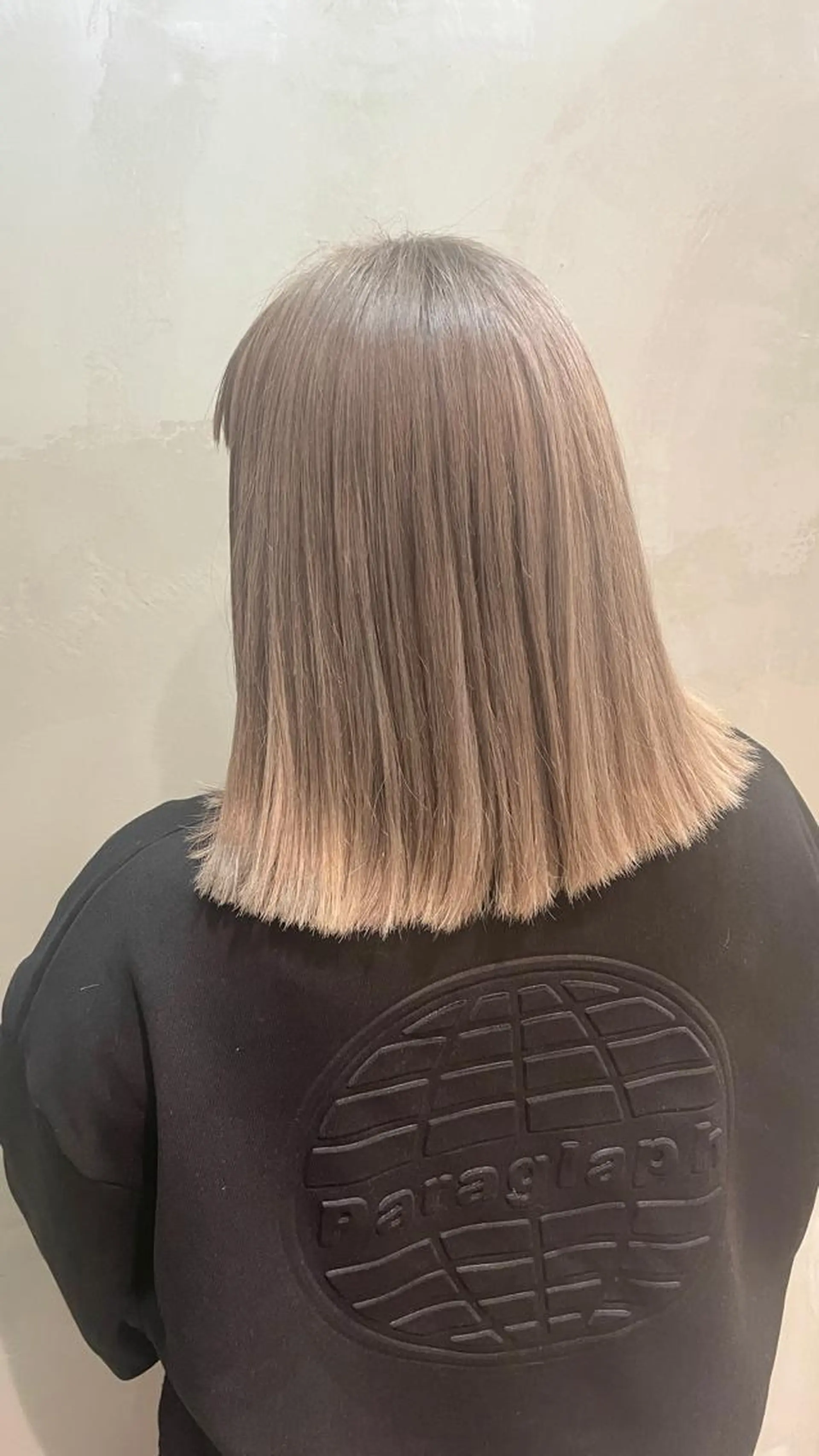 ミディアム カラー EMANONアザレア梅田所属・堤 麻衣子のヘアスタイル