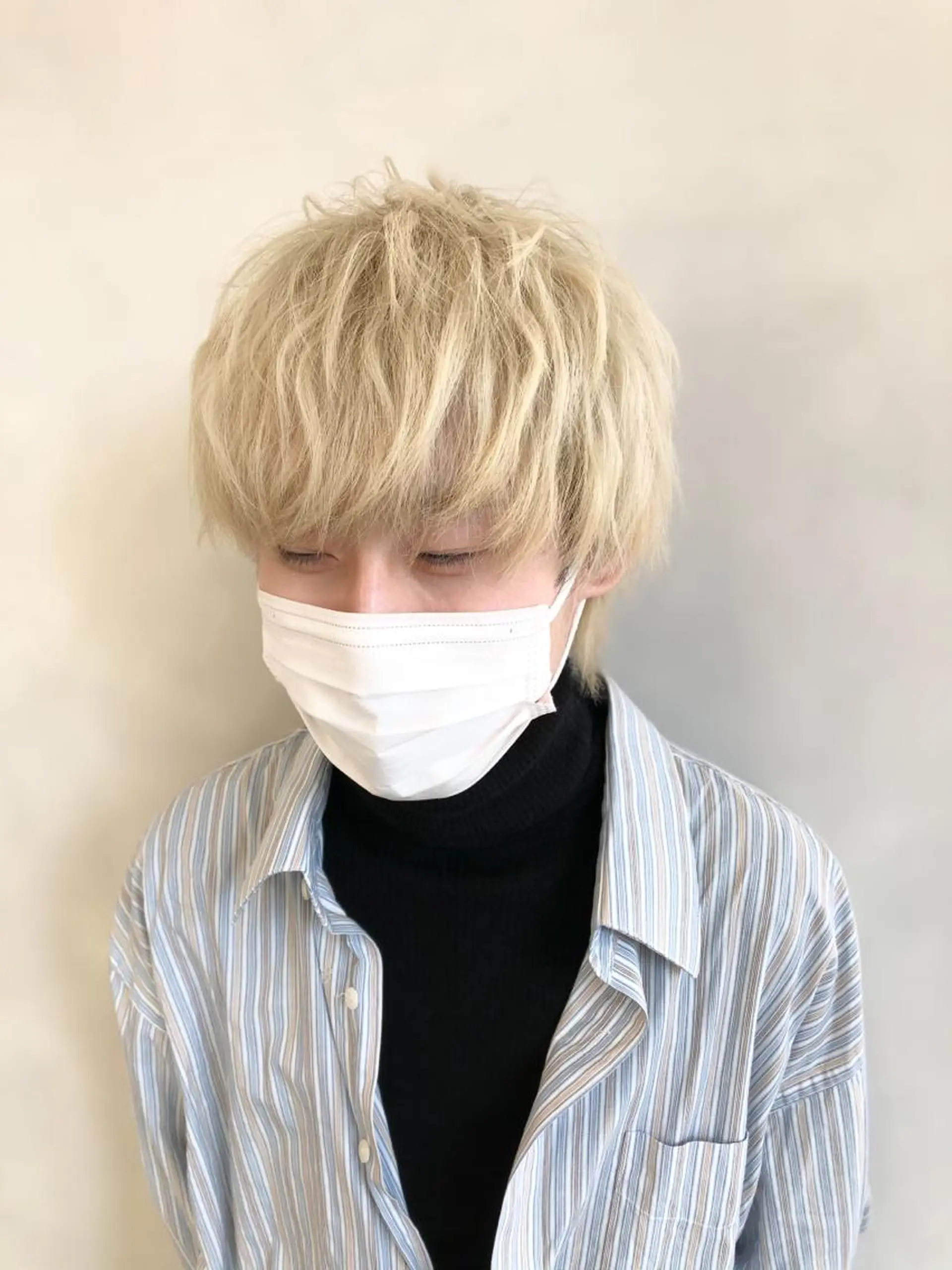 ショート カラー ヘアカラー トリートメント ヘアセット meme原宿所属・ブロンド・ハイトーン ／遠藤将太のヘアスタイル