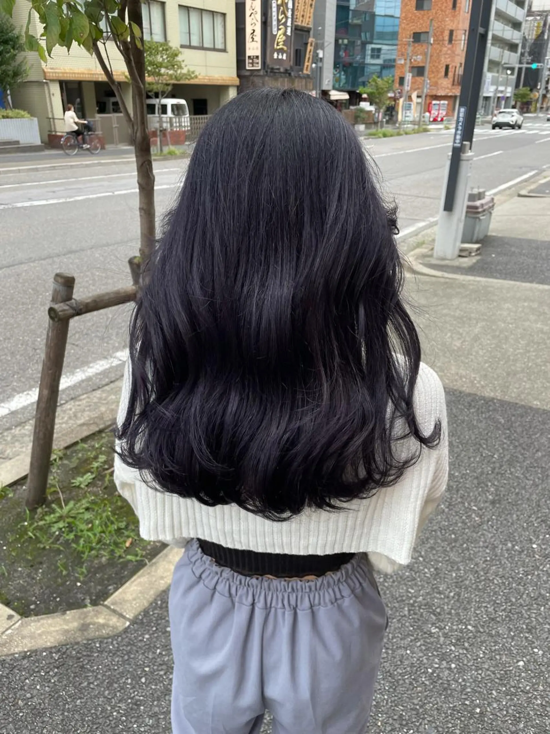セミロング ヘアカラー 最新韓国本場ヘア 🇰🇷榎本明日香のヘアスタイル