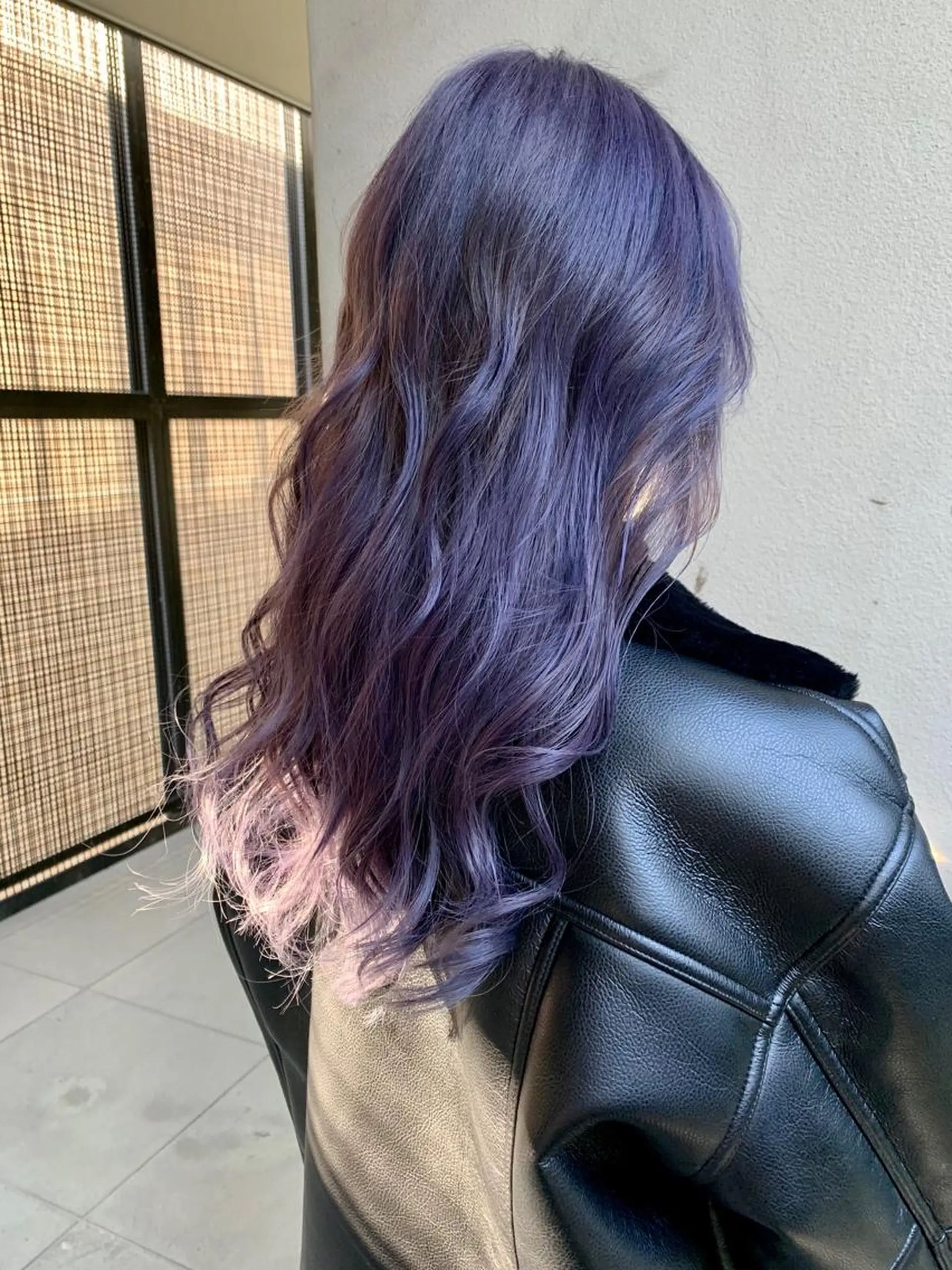 ロング 大内 志穂のヘアスタイル