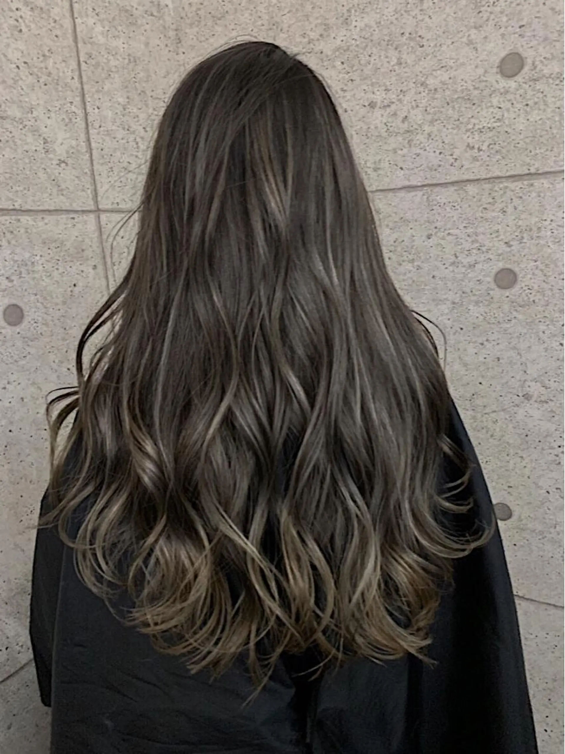 ロング カラー ヘアアレンジ バレイヤージュ ブリーチ ケアブリーチ ケアカラー グラデーションカラー ヘアカラー トリートメント ✨ハイクオリティ✨ 山本香也のヘアスタイル