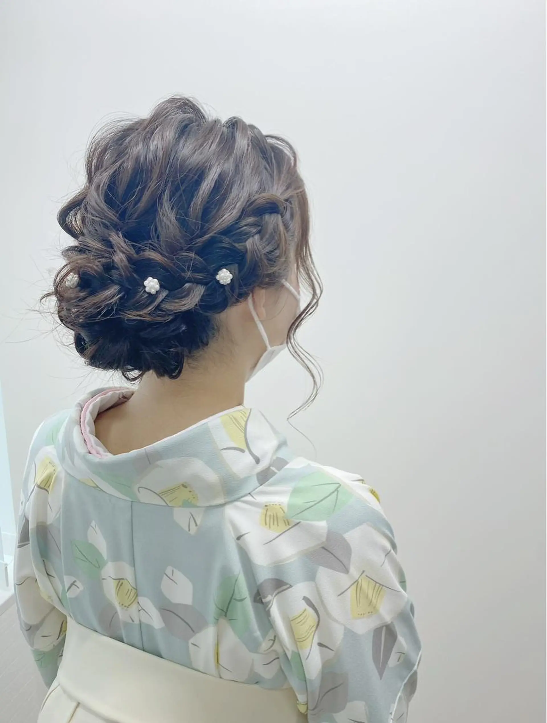 セミロング ヘアアレンジ 卒業式のヘアスタイル GRANLUSSO 〜グランルッソ駅前店所属・木口 嘉美のヘアスタイル