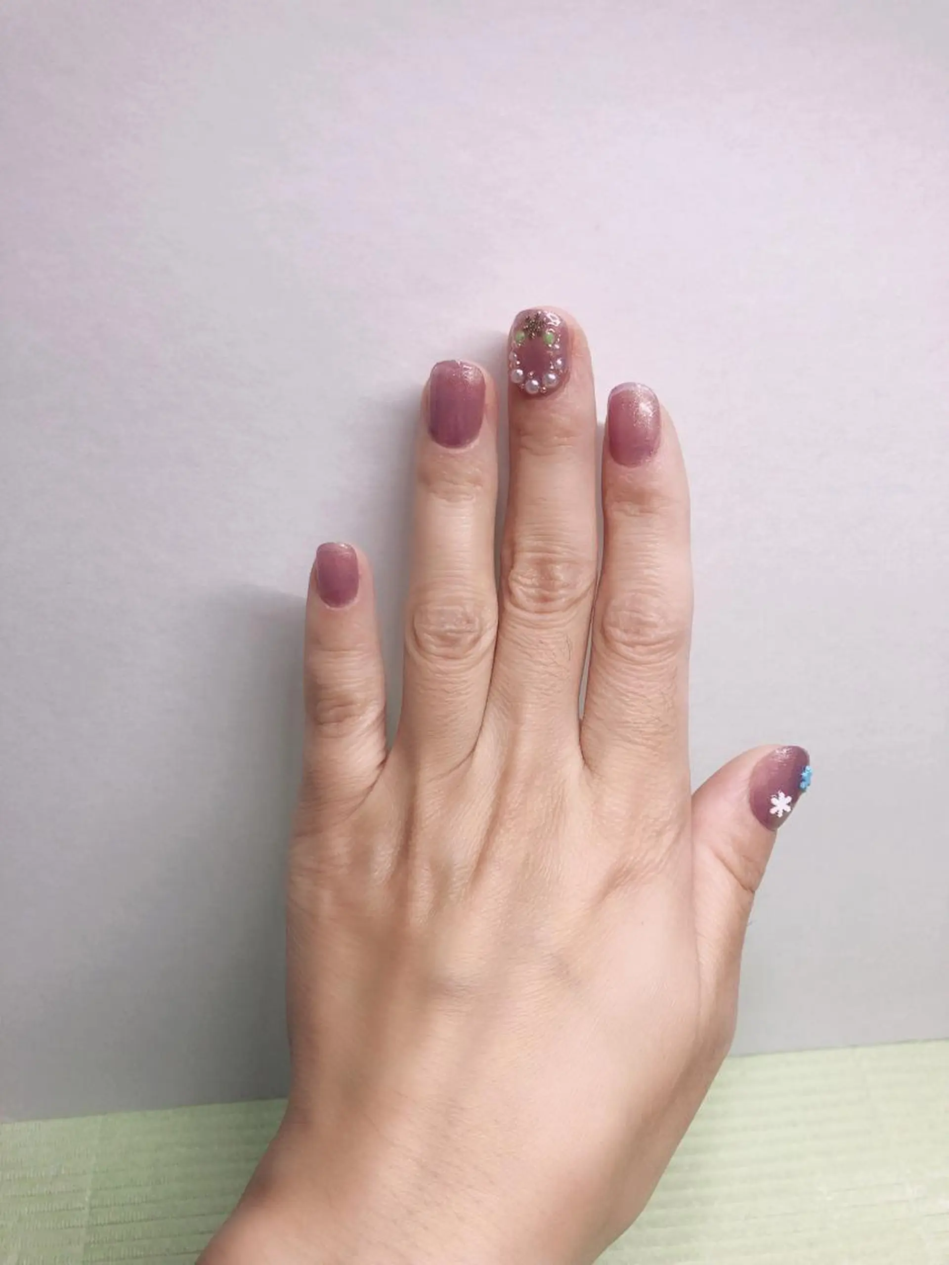 ネイル 中国整体院中の ネイルサロン💅のネイルデザイン