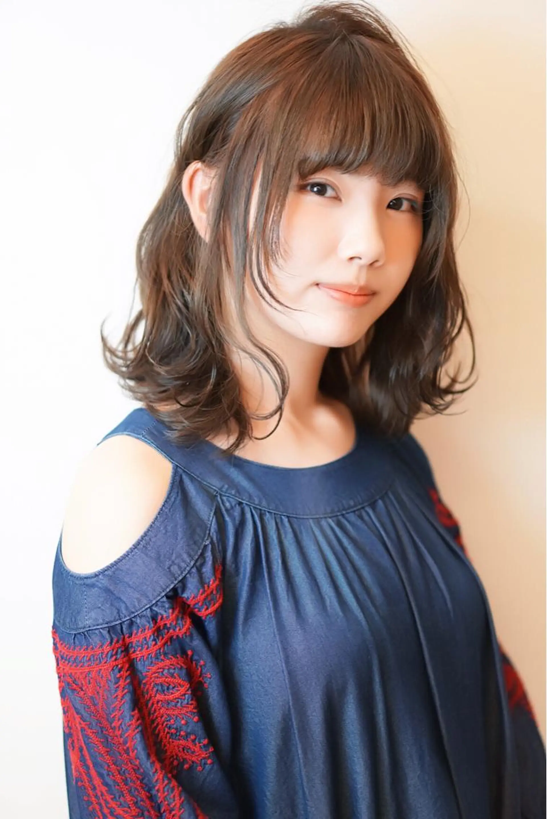 ミディアム カラー ブラウンカラー ディレクター ノナカのヘアスタイル