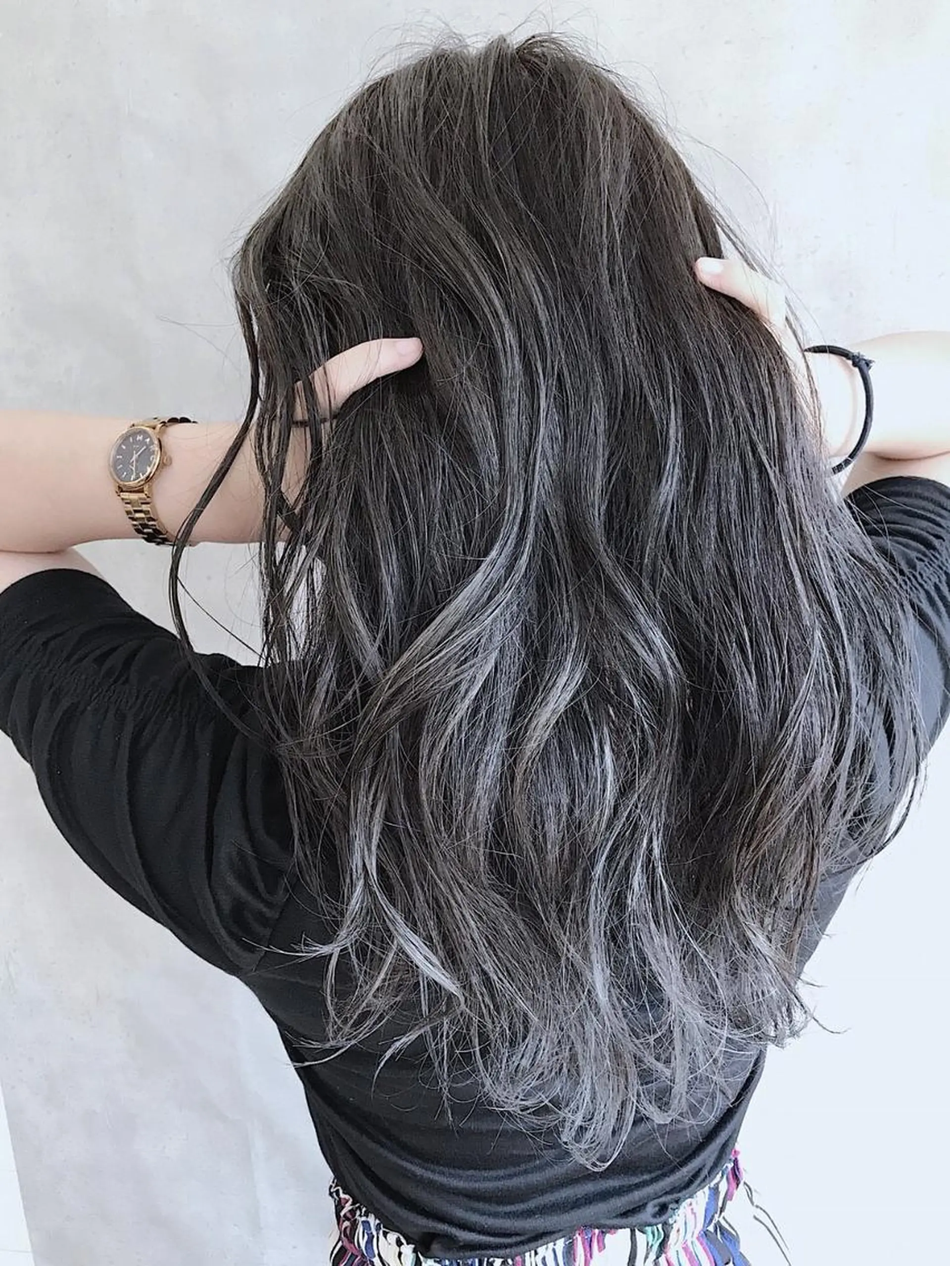 セミロング カラー アディクシーカラー ブリーチ ケアブリーチ ダブルカラー ハイライトカラー MOU namba ムウナンバのヘアスタイル