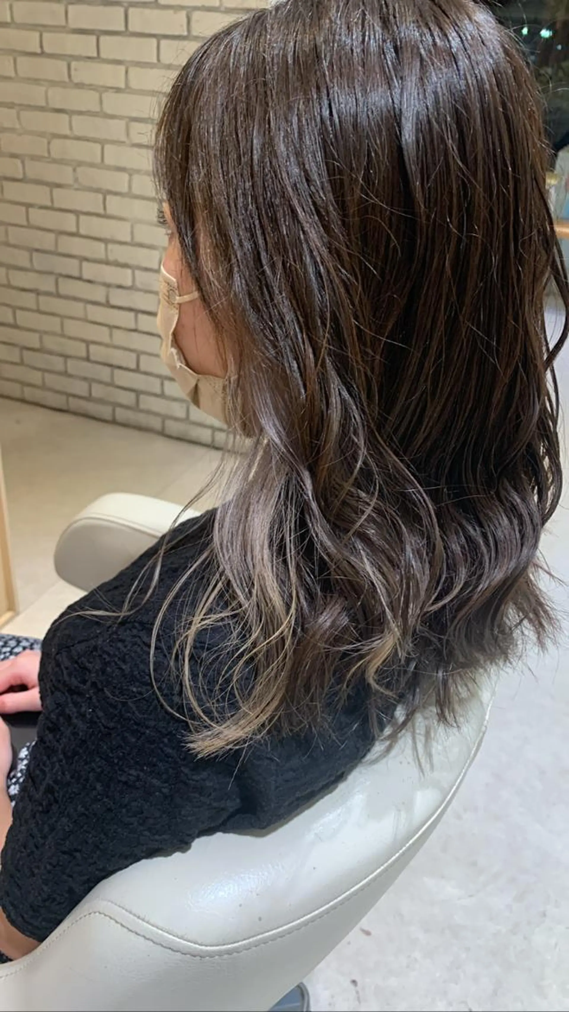 カラー インナーカラー 宮本 季奈のヘアスタイル