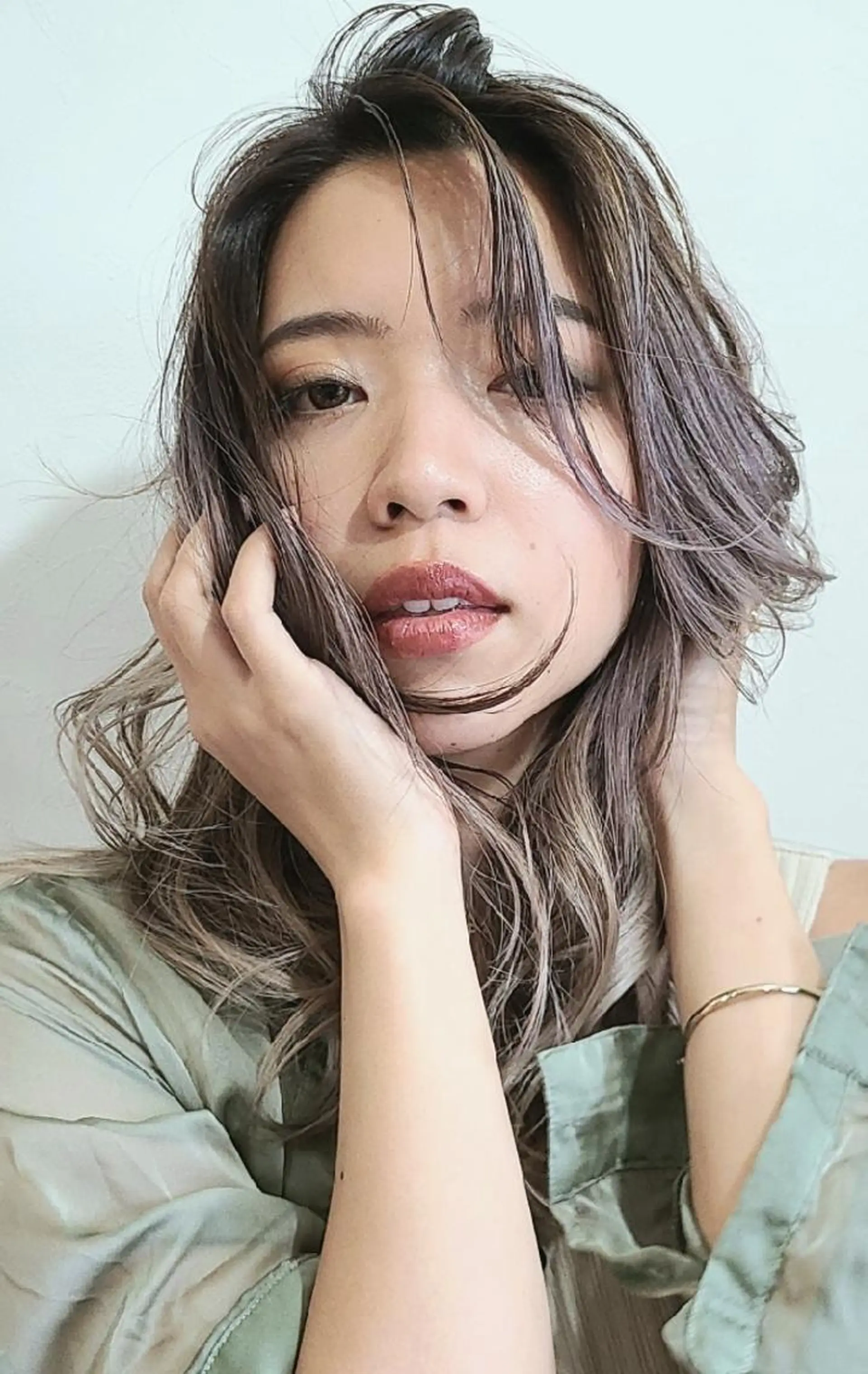ロング カラー ヘアアレンジ デザイナー Anne アンのヘアスタイル