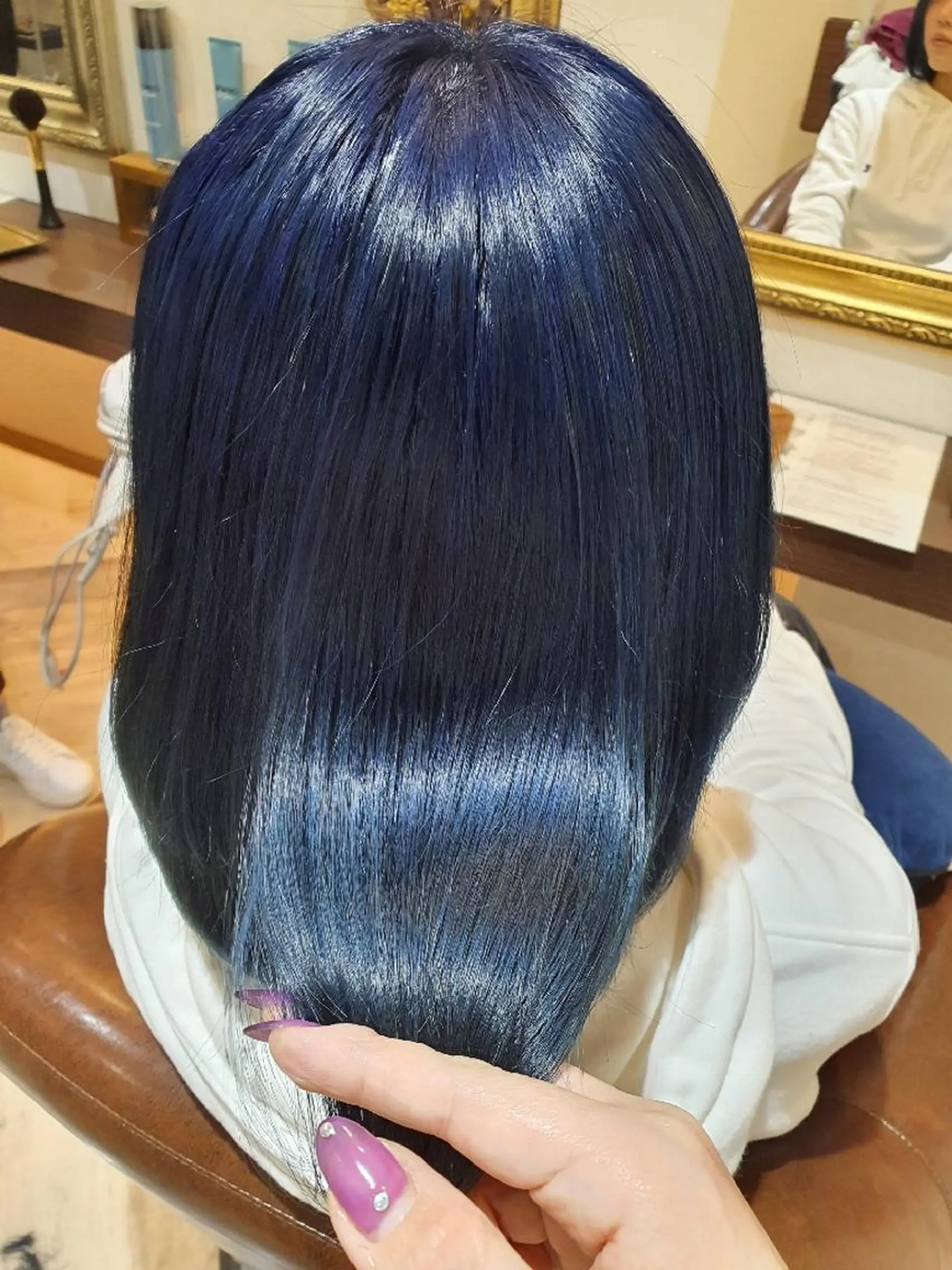 ミディアム アッシュ ハイライト 髪質改善 縮毛矯正 カット ヘアカラー トリートメント 酸性縮毛矯正の達人 髪質改善【美冴】のヘアスタイル