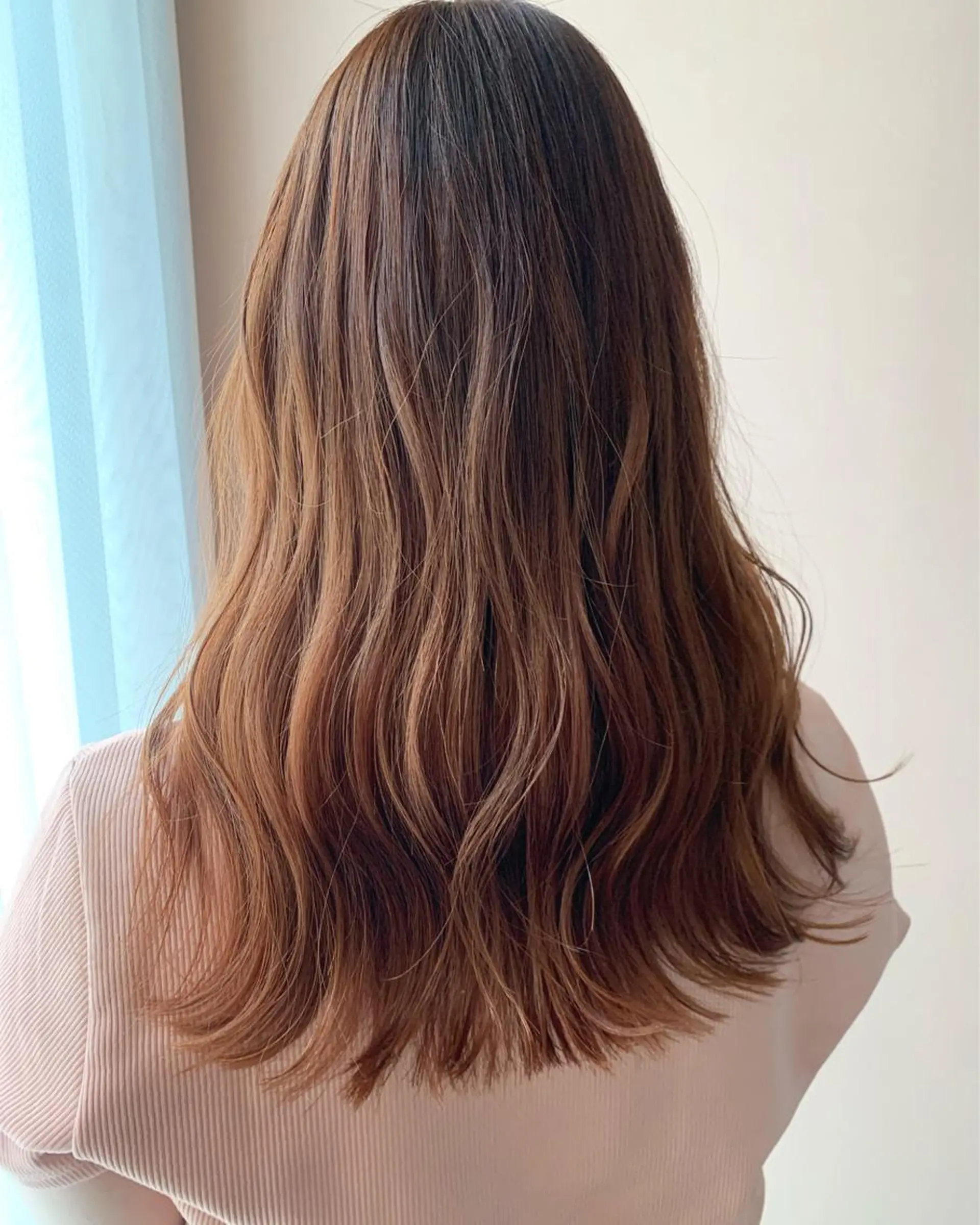 ロング カラー ベージュカラー グラデーションカラー オレンジ オレンジベージュ カット ヘアカラー トリートメント hub hair レイヤー/透明感のヘアスタイル