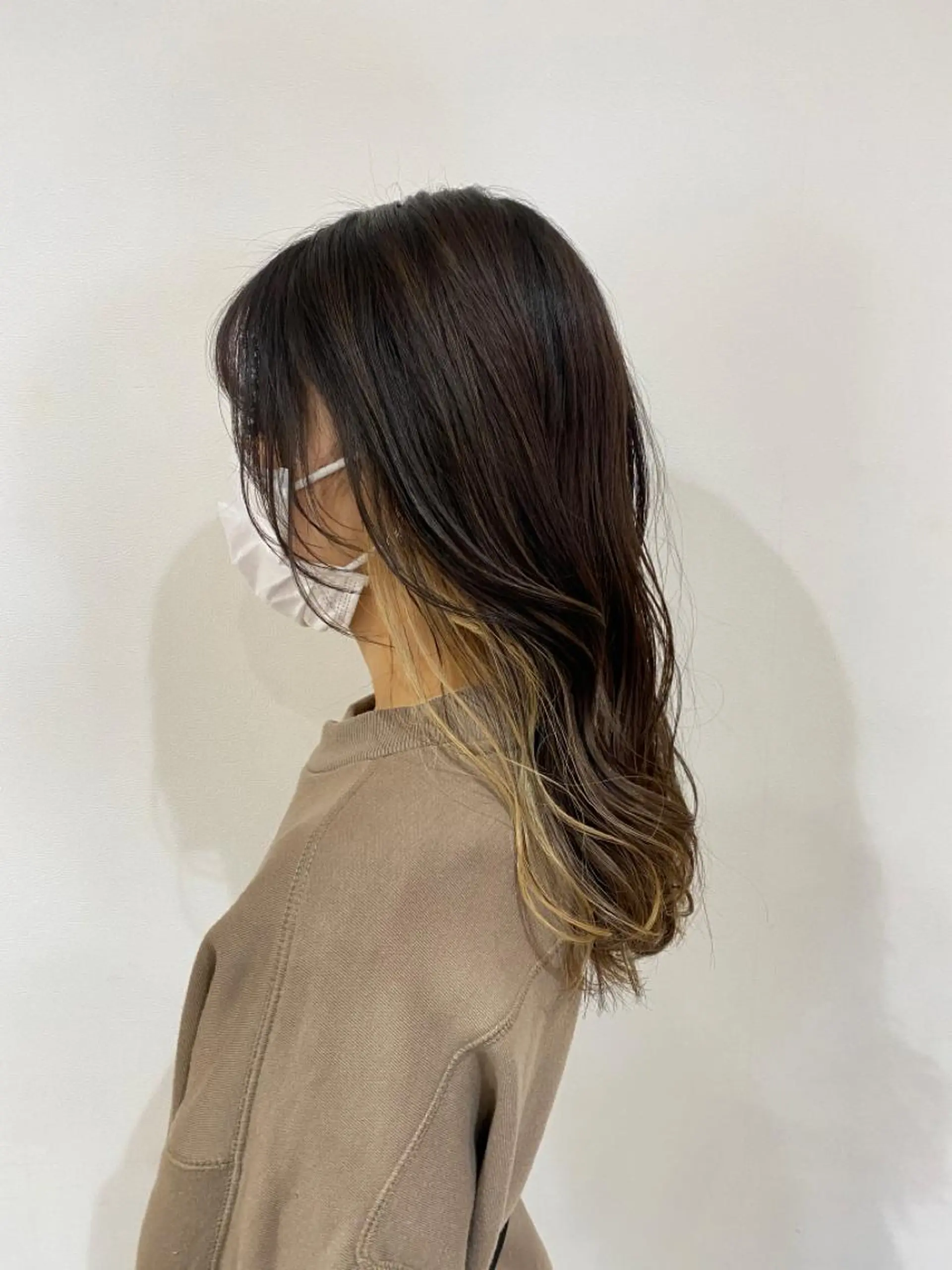 セミロング カット ヘアカラー Maison 寺尾拓朗のヘアスタイル