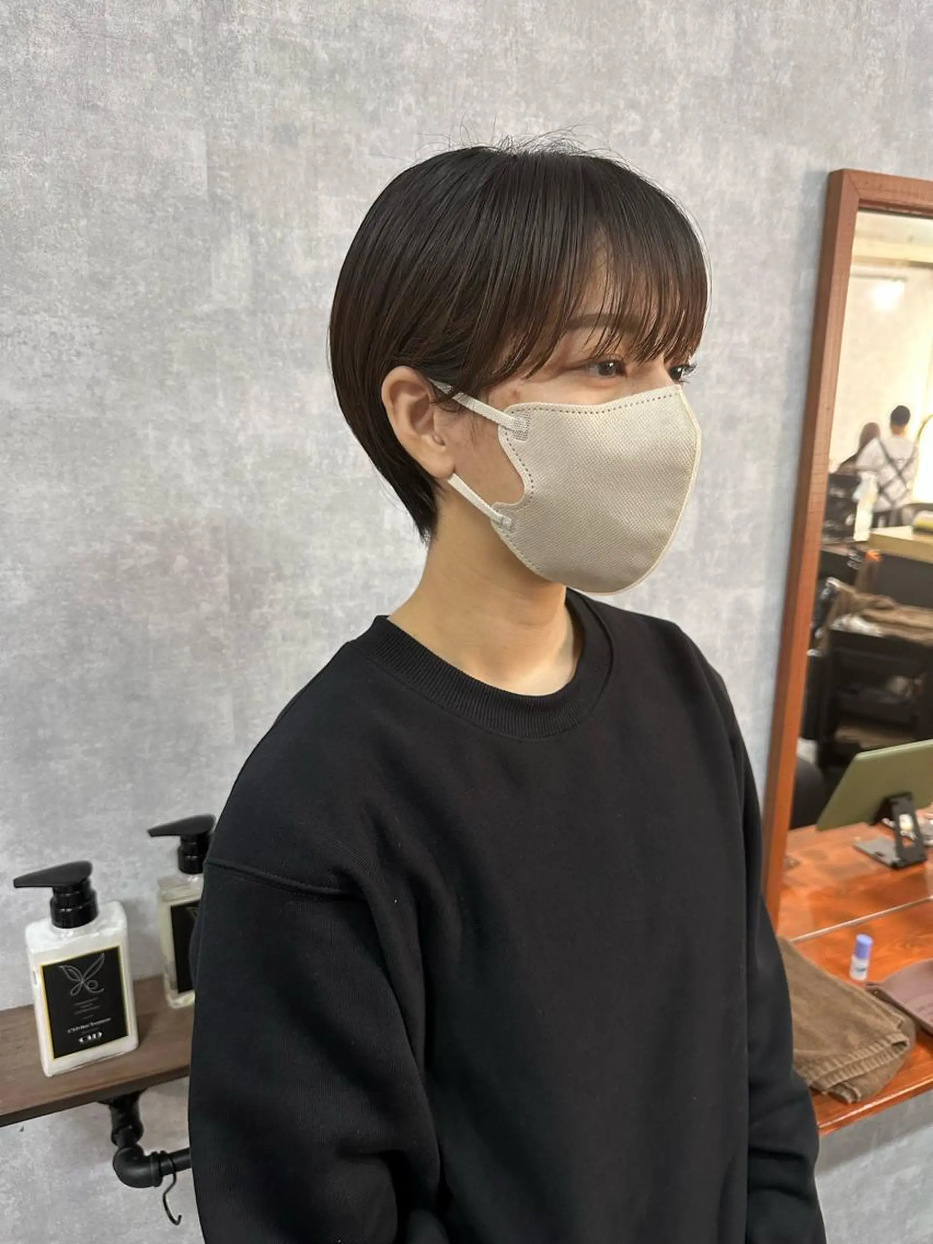 ショート 切りっぱなしボブ ショートボブ ハンサムショート 丸みショート アッシュ C’LD hair  produce /シールドヘア所属・モテ髪/ボブ/ショー ト/アダチフウトのヘアスタイル