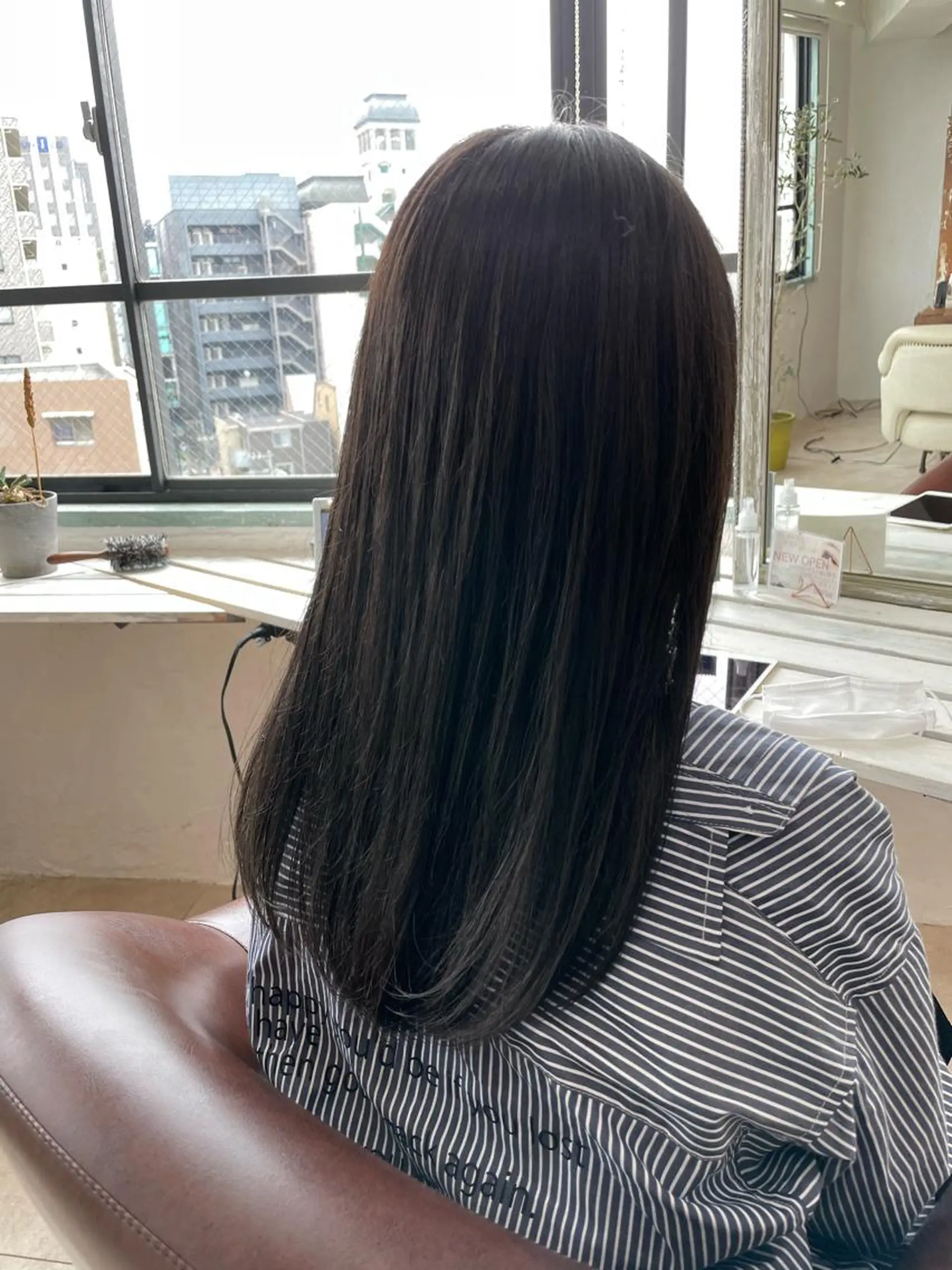 ロング アッシュ あしかが ゆいとのヘアスタイル