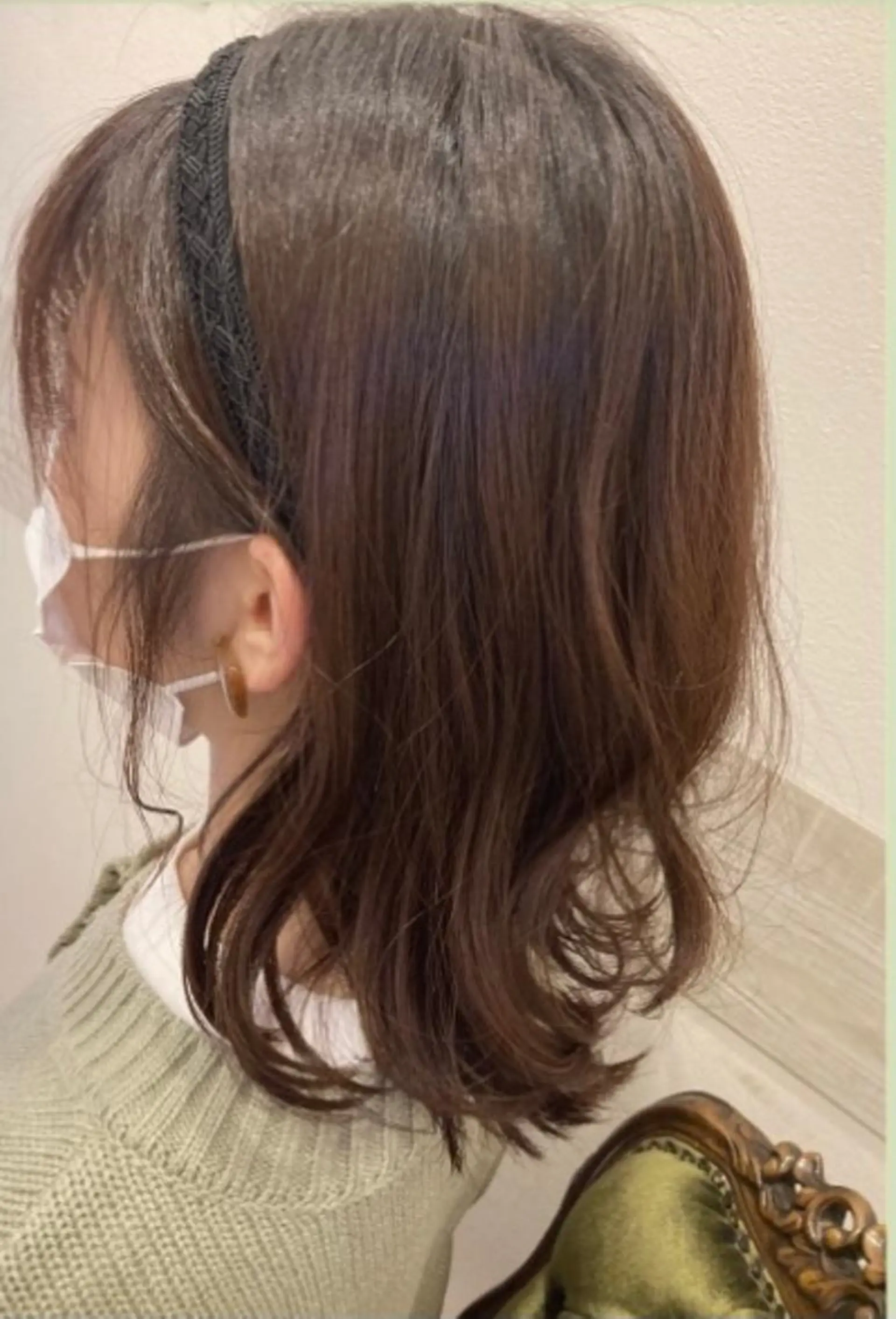 ミディアム レイヤーカット 佐藤 睦月のヘアスタイル