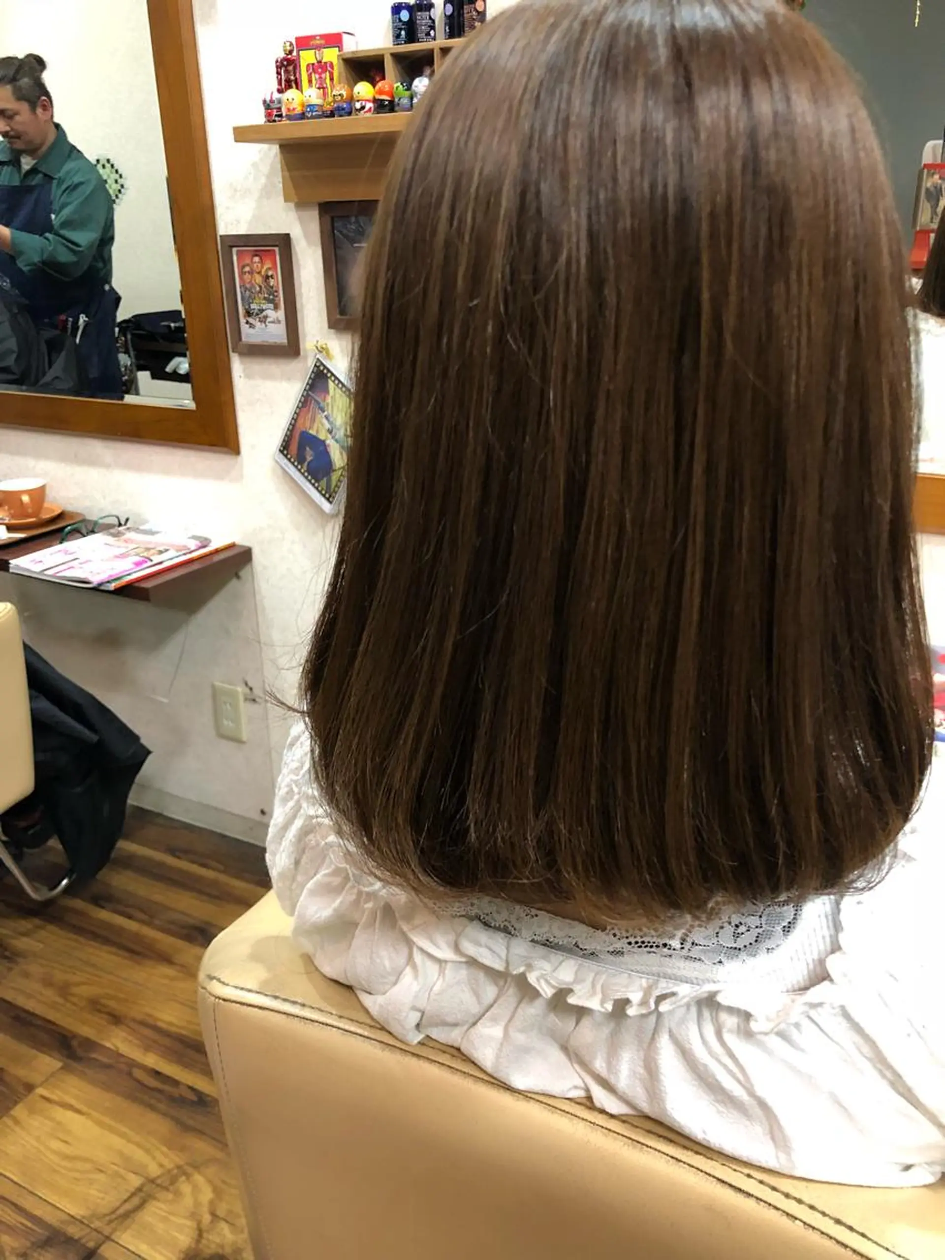 ミディアム カット ヘアカラー 國次 夕貴のヘアスタイル
