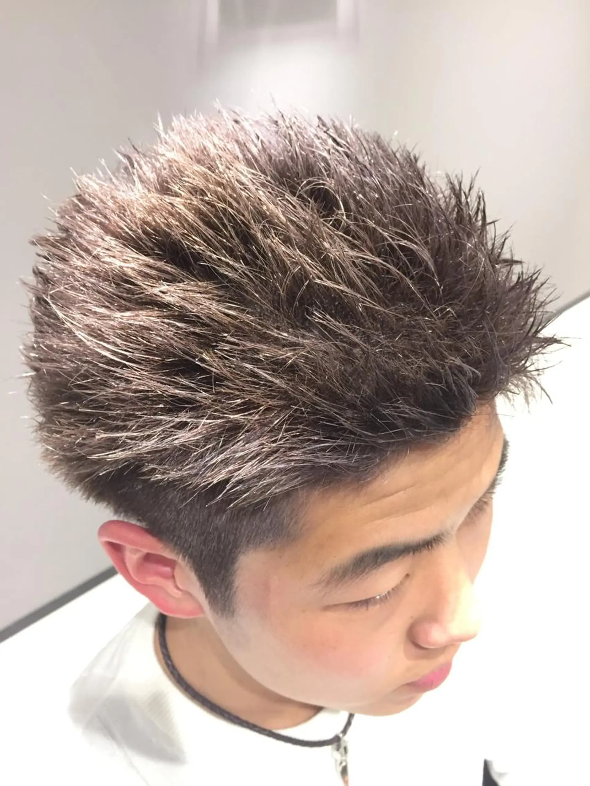 ショート カラー メンズ メンズヘア&眉毛整形 タナカフジのヘアスタイル