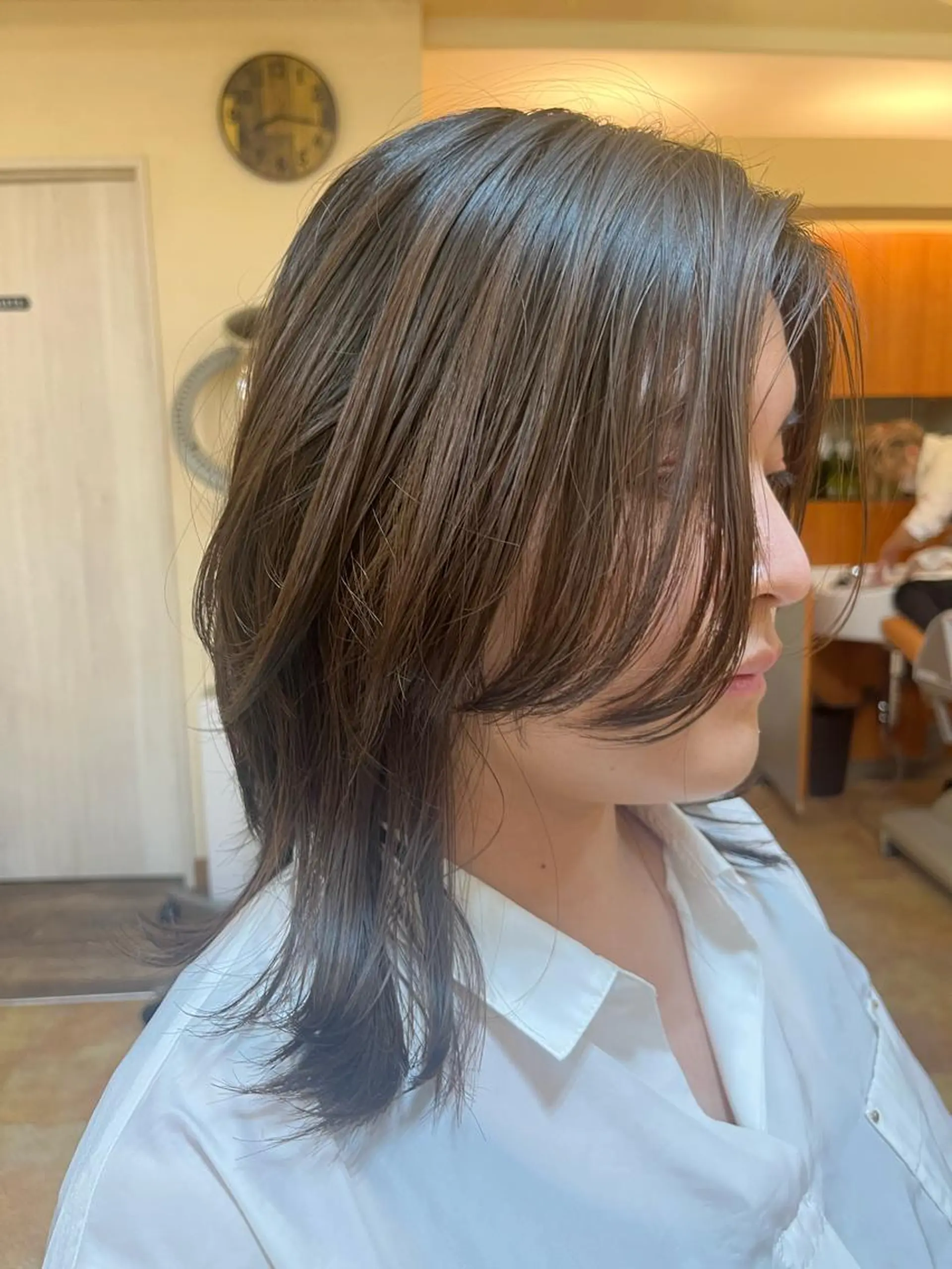 セミロング ウルフカット 田畑 優希のヘアスタイル