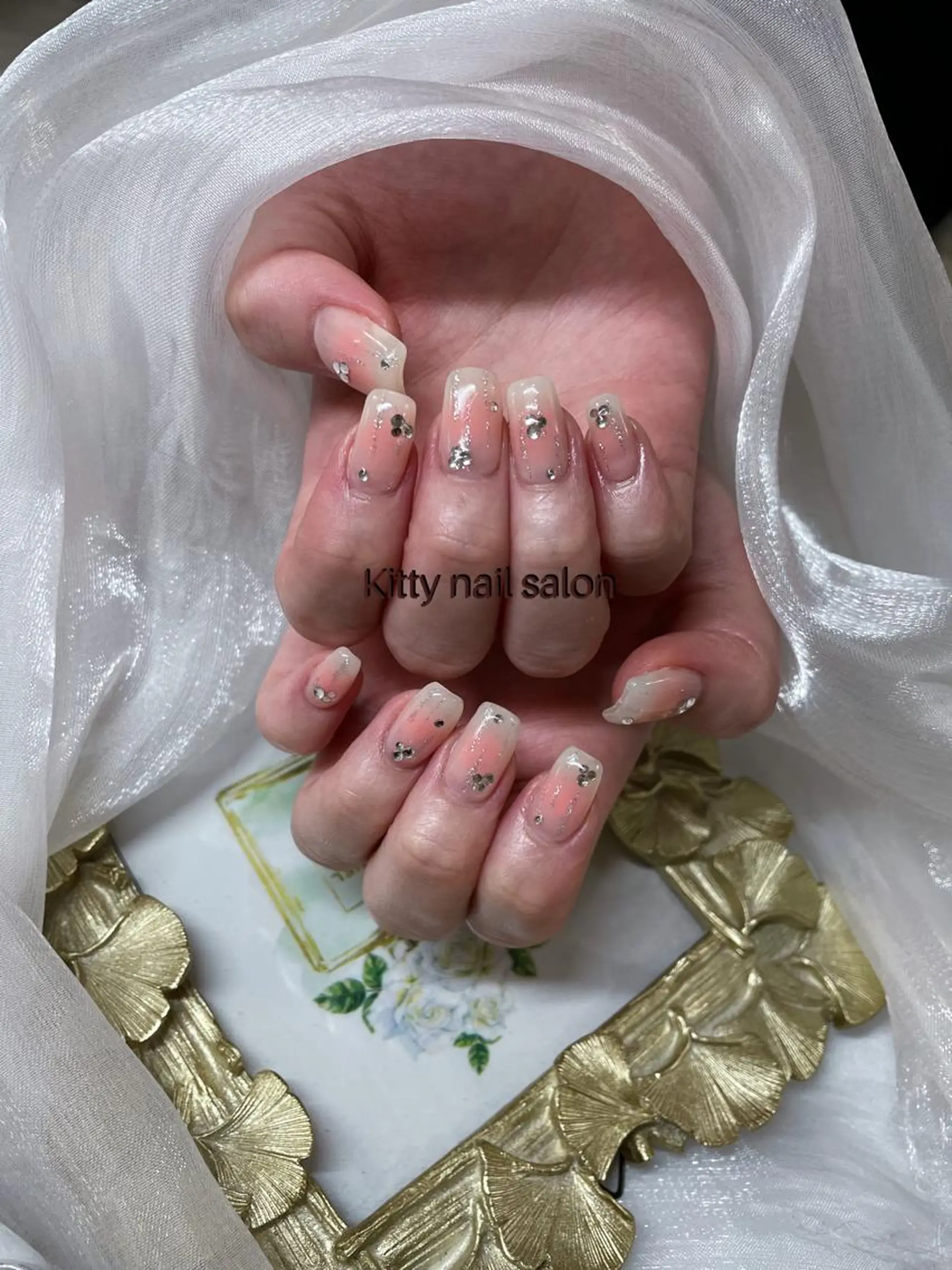 ネイル ハンドネイル kitty nail salonのネイルデザイン