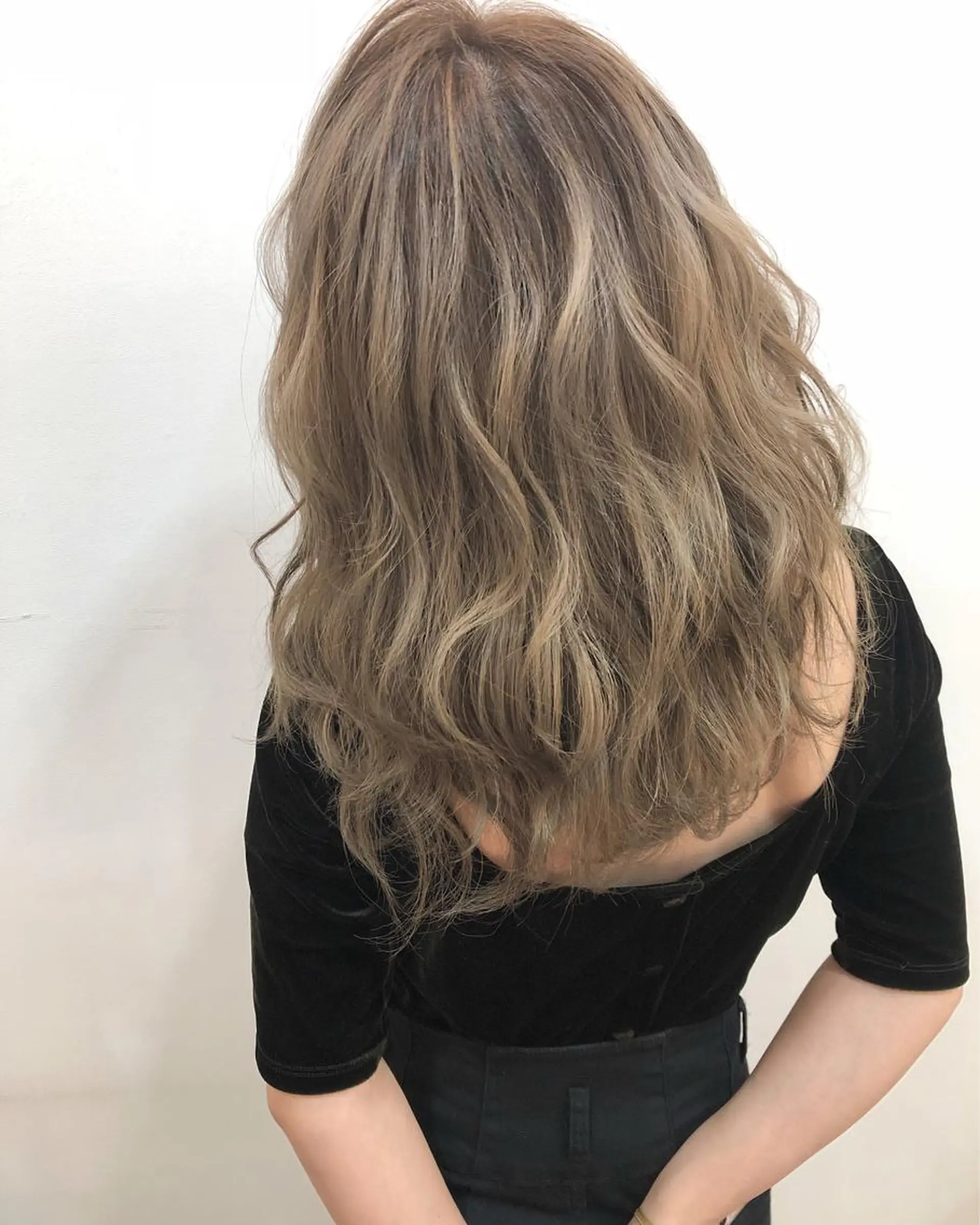 ロング カラー RoL by apollo所属・横浜ブリーチムラ直し 特化美容師/海崎剛史のヘアスタイル