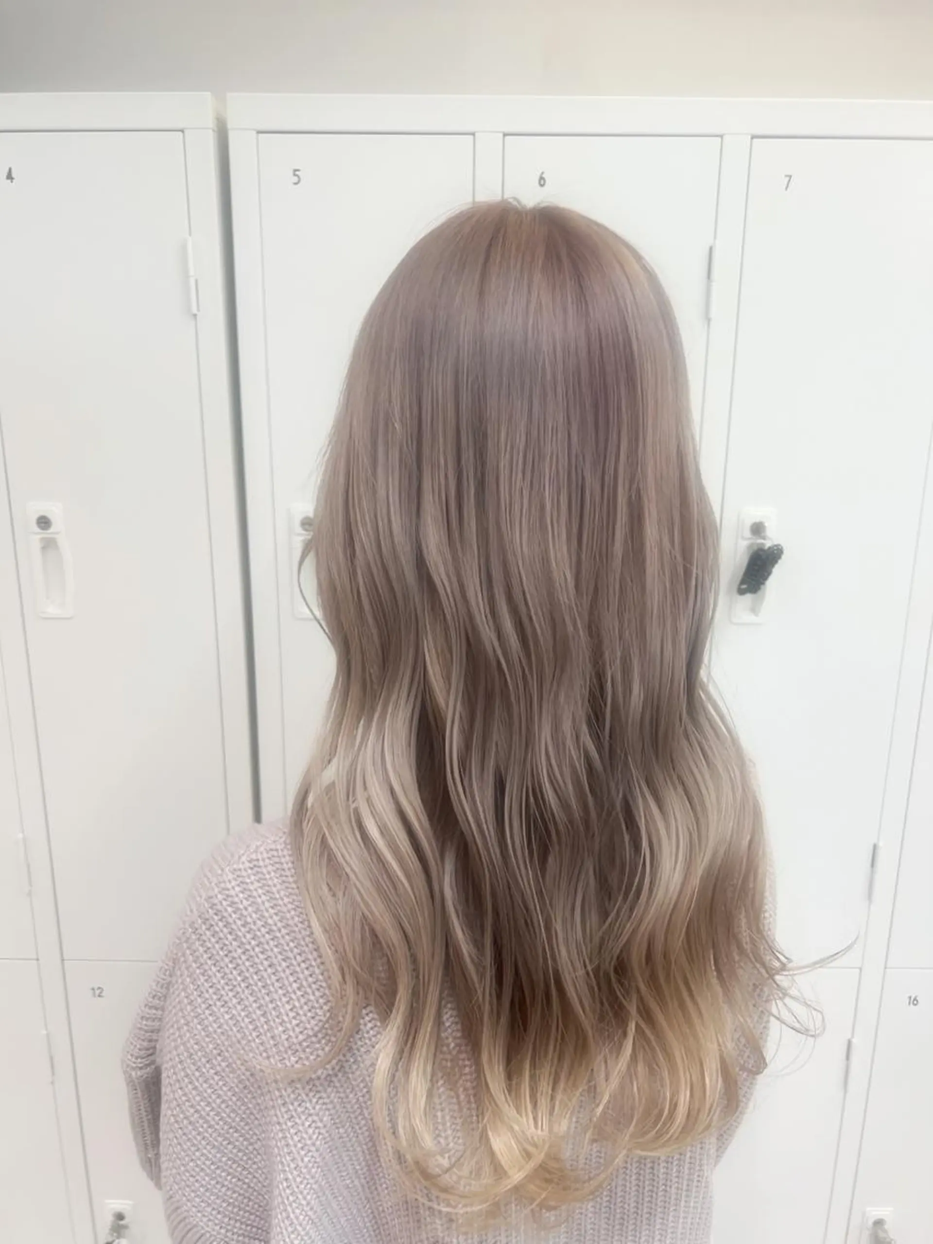 ロング カラー ヘアカラー collet矢島 /ブリーチカラーのヘアスタイル