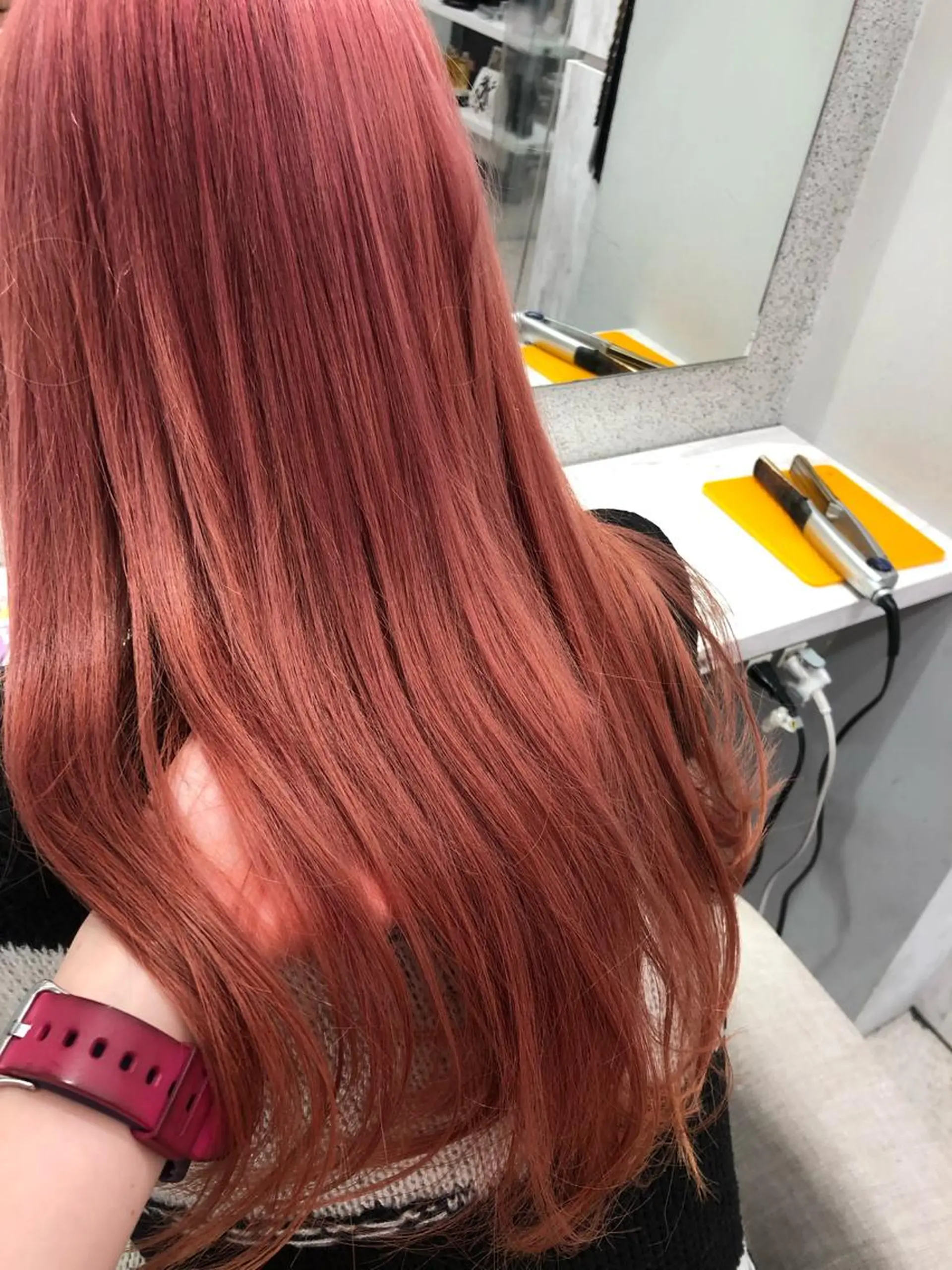 ミディアム 🖤🤍石川 アイリ🤍🖤のヘアスタイル