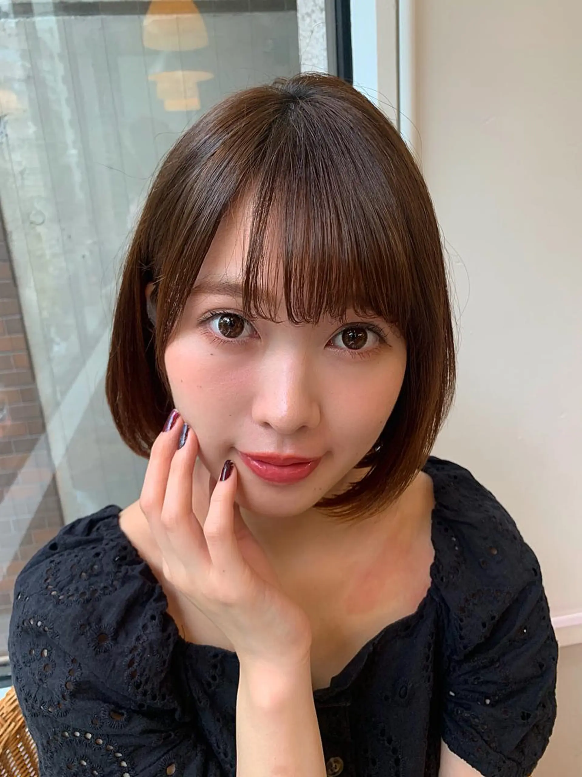 ショート ボブ カット ヘアカラー chama レイヤーカットのヘアスタイル