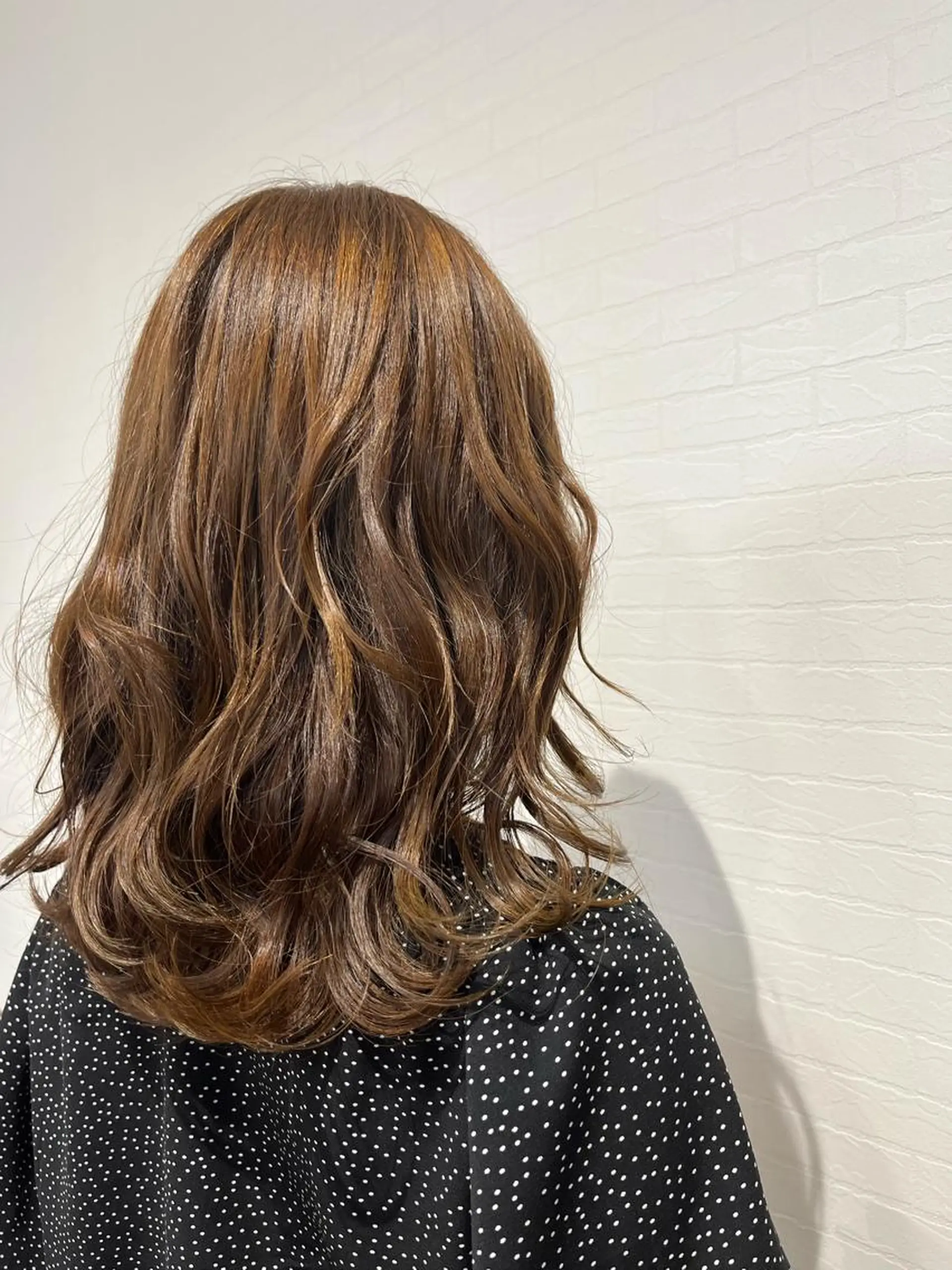 セミロング カラー ベージュカラー ヘアカラー 推し活美容師 🩵 Hayashiのヘアスタイル