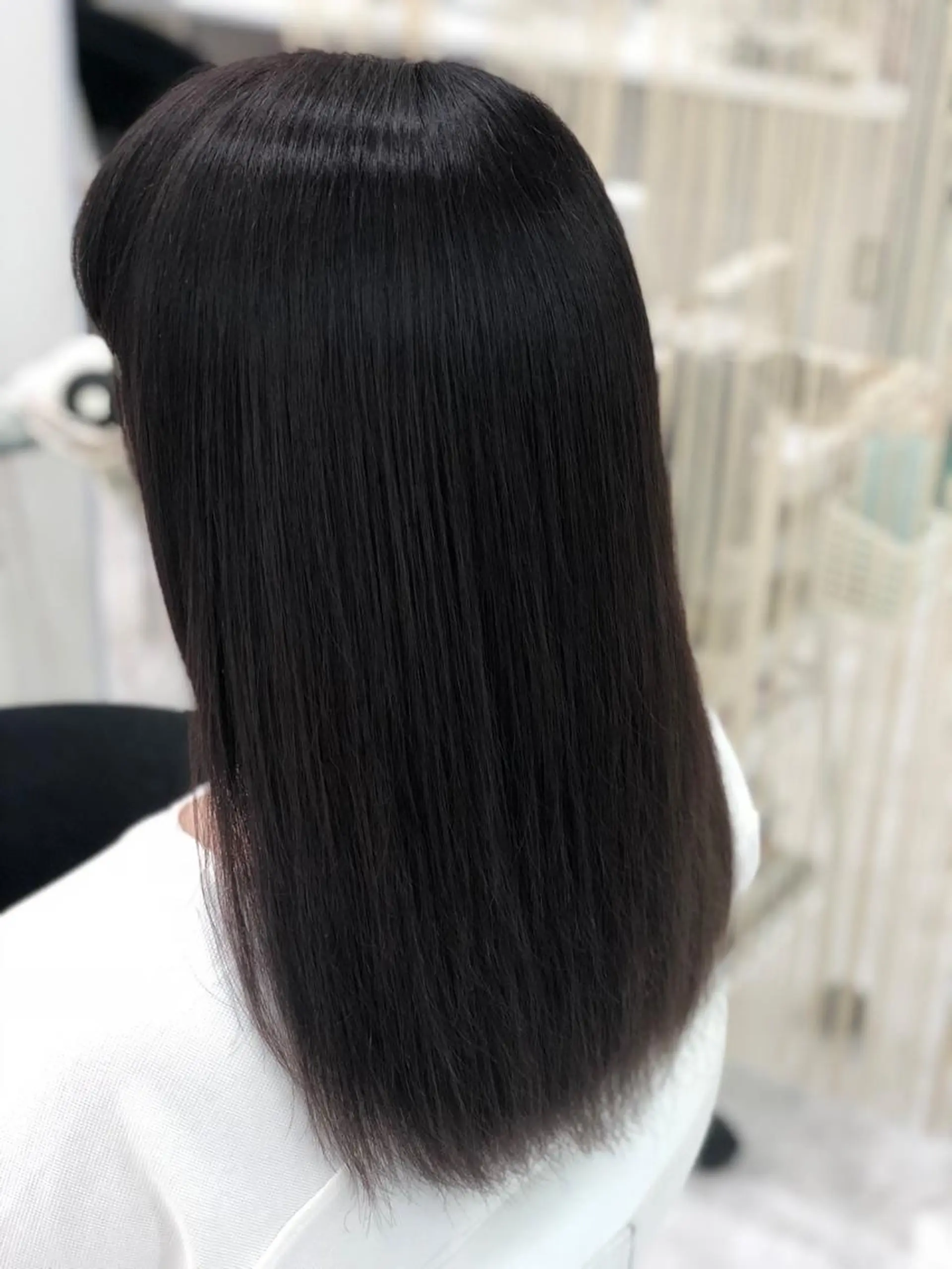 セミロング カラー イルミナカラー バイオレットカラー hair Freak所属・佐藤 祥太のヘアスタイル