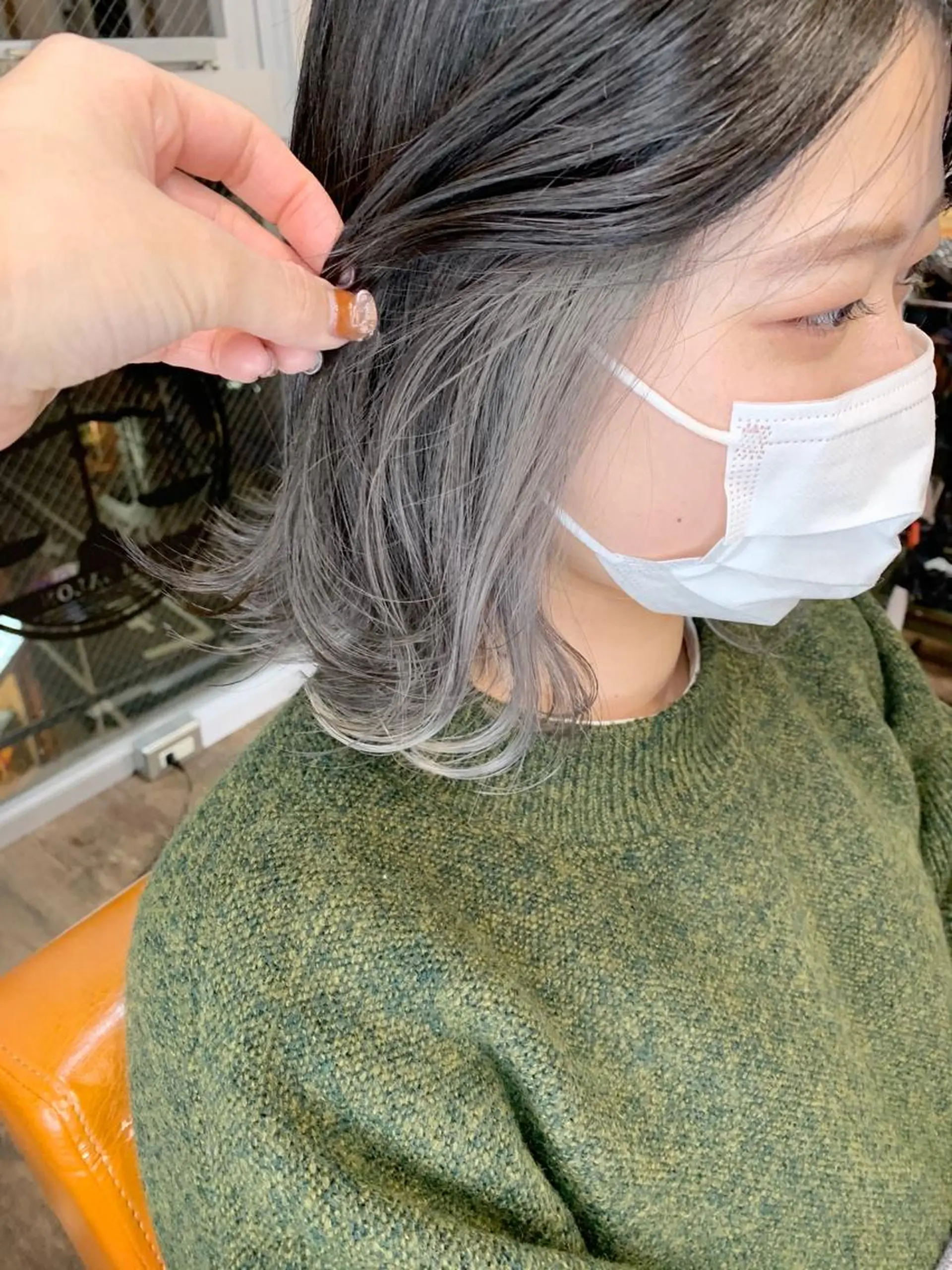 ミディアム ボブ ハイライト 髪質改善 小顔カット トリートメント ダブルカラー　/ インナーカラーMiiのヘアスタイル